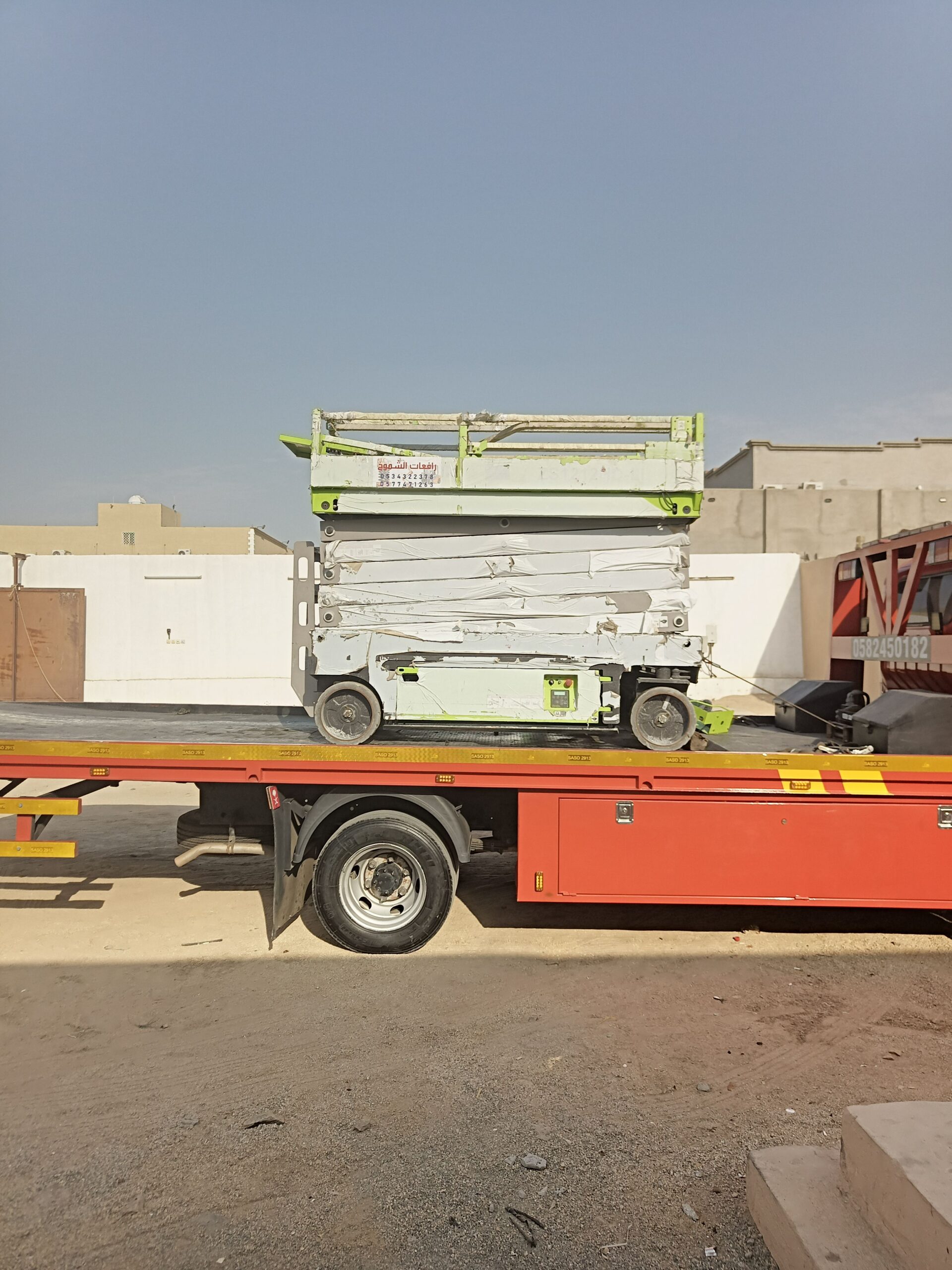 سيزر لفت للايجار اليومي والشهري ورافعات شوكيه للاي