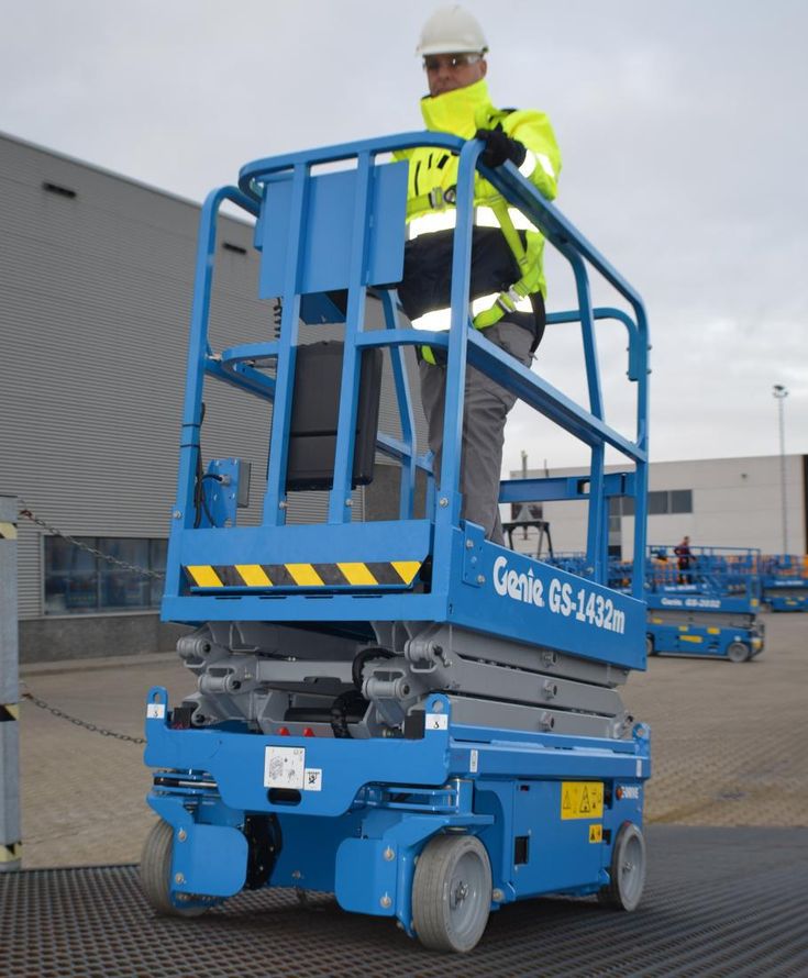 سيزرلفت 10متر 12متر 14متر 16متر 18متر 20متر 22متر