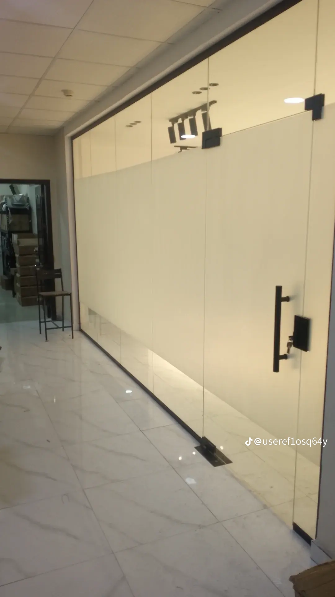 زجاج سكريت صبياء