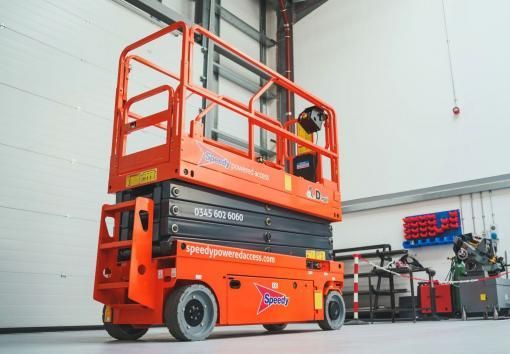 سيزرلفت للايجار مانلفت للايجار رافعة عمال للايجار