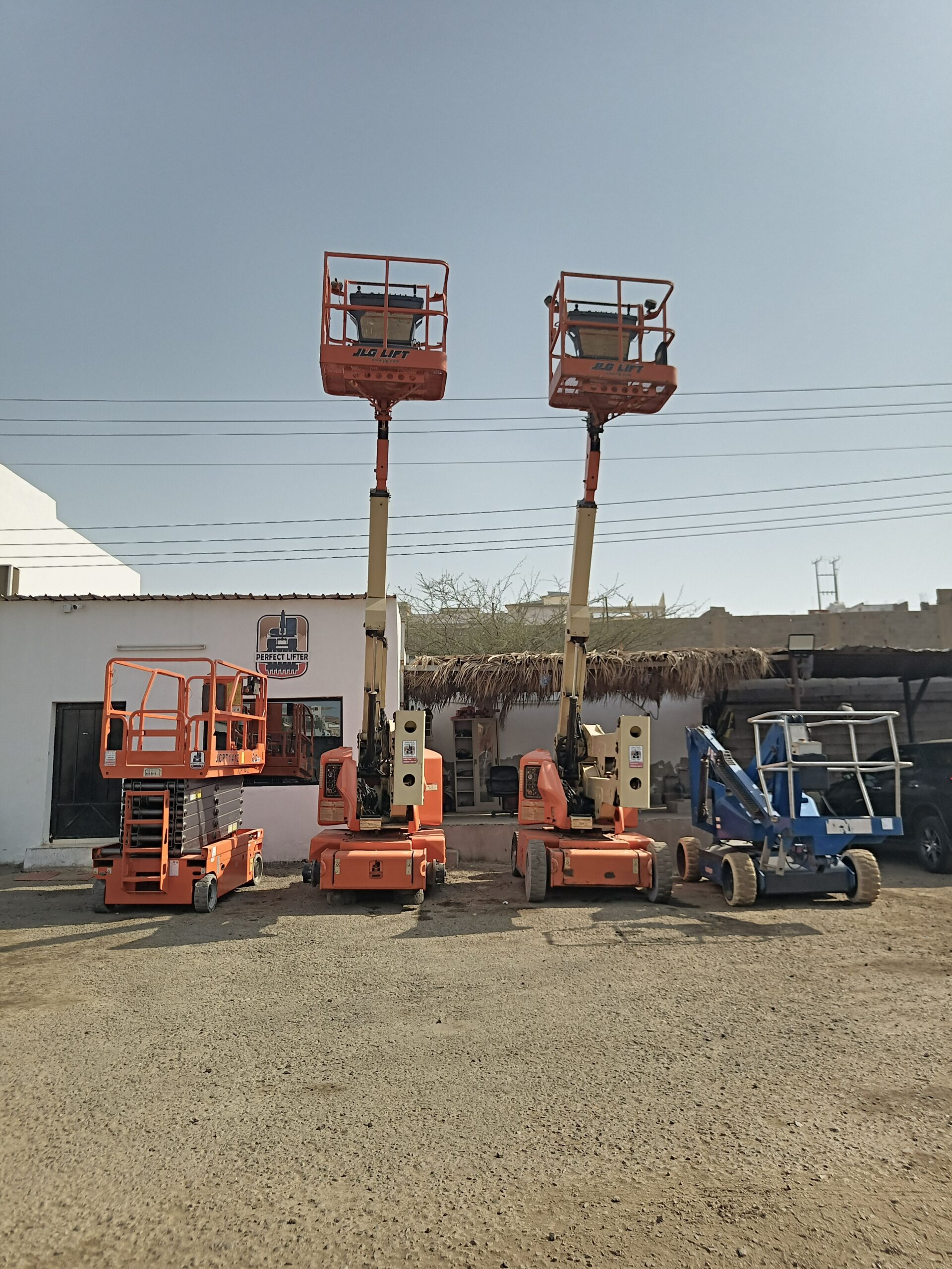 سيزر لفت ومان لفت وكرينات وجي بي سي ورافعات شوكيه