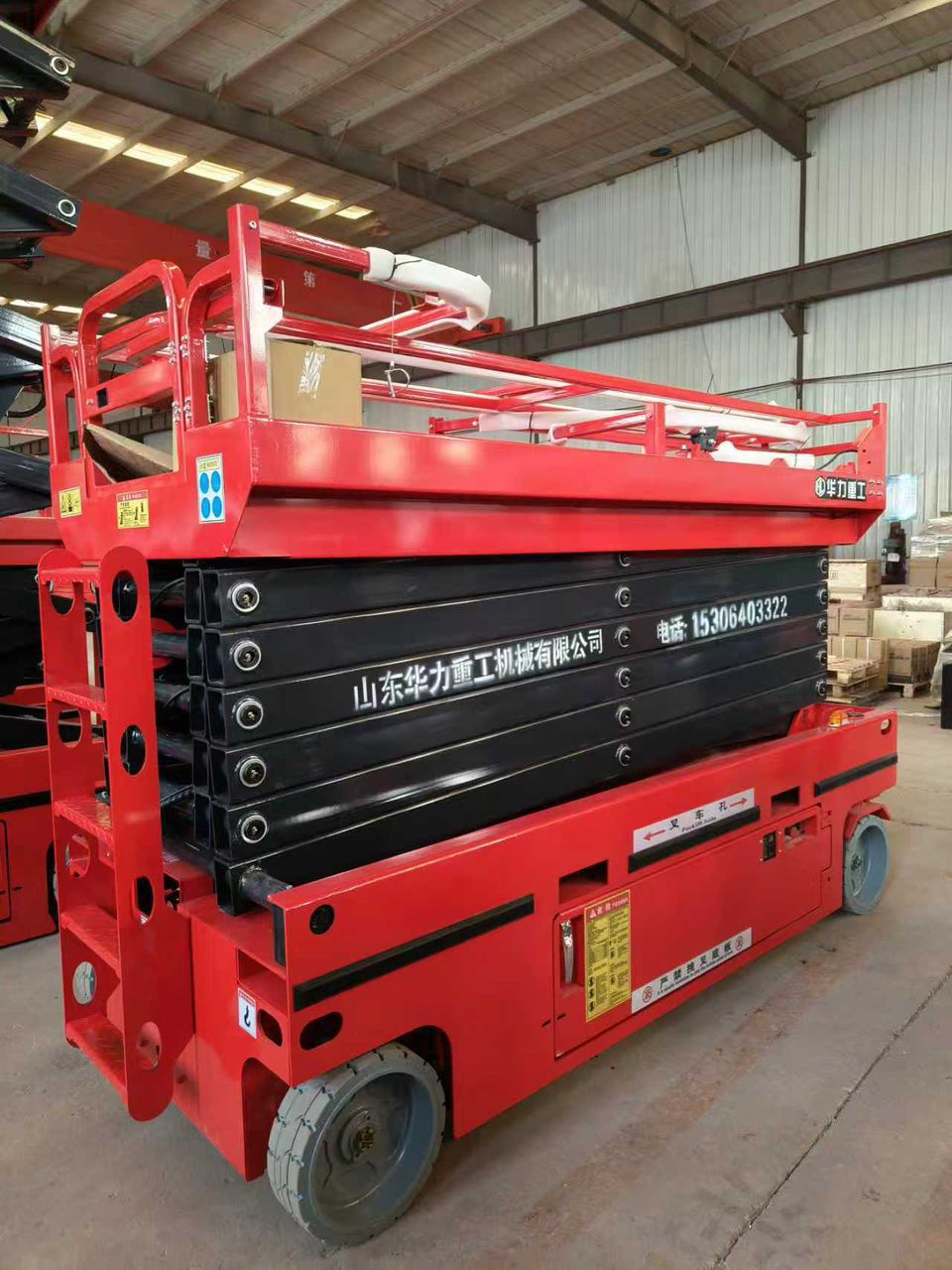 سيزر لفت ومان لفت وكرينات ورافعات شوكيه للاجار