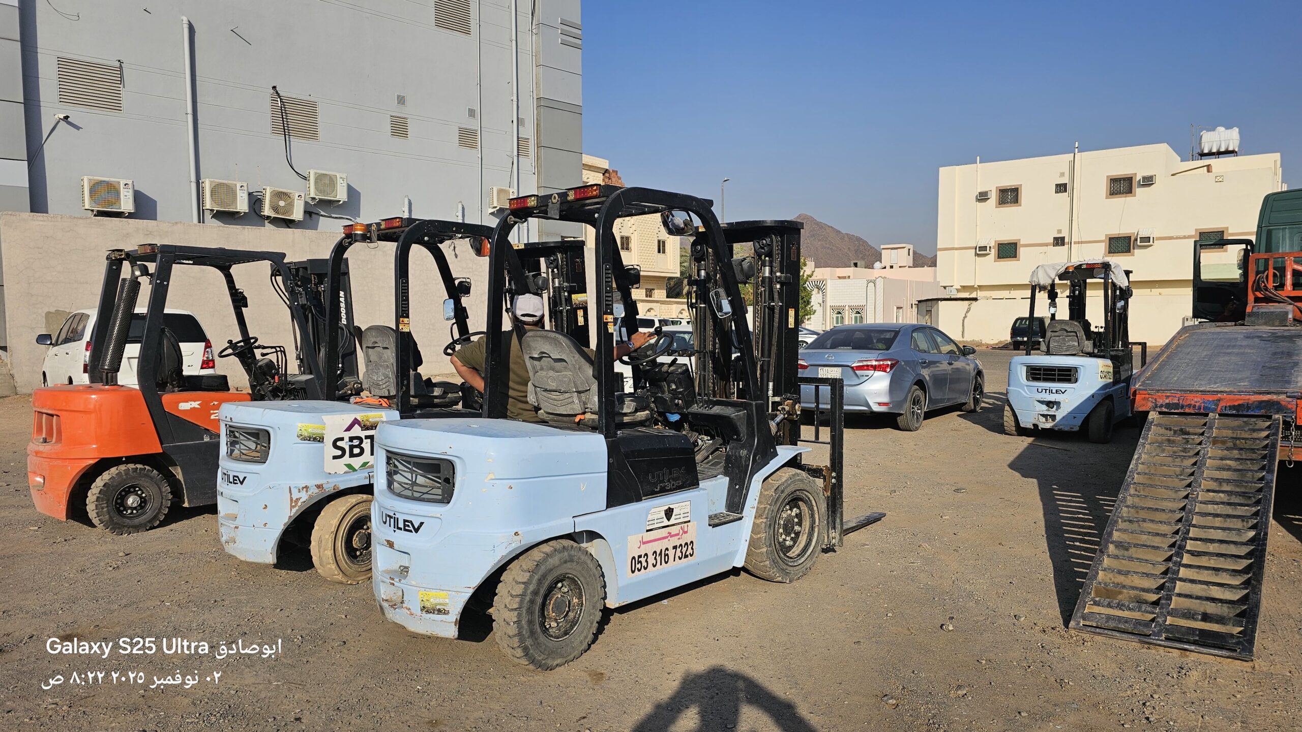 رافعه شوكيه 10طن للايجار شهري سنوي أسبوعي يومي