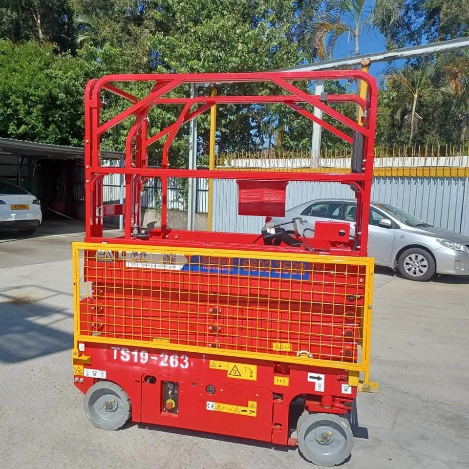 سيزر لفت للايجار مانلفتات للايجار بجميع امتارها وا