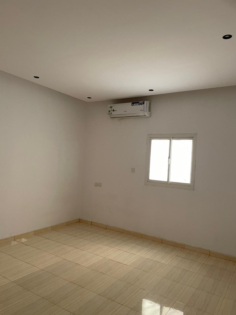 استديو بعمارة الرمال