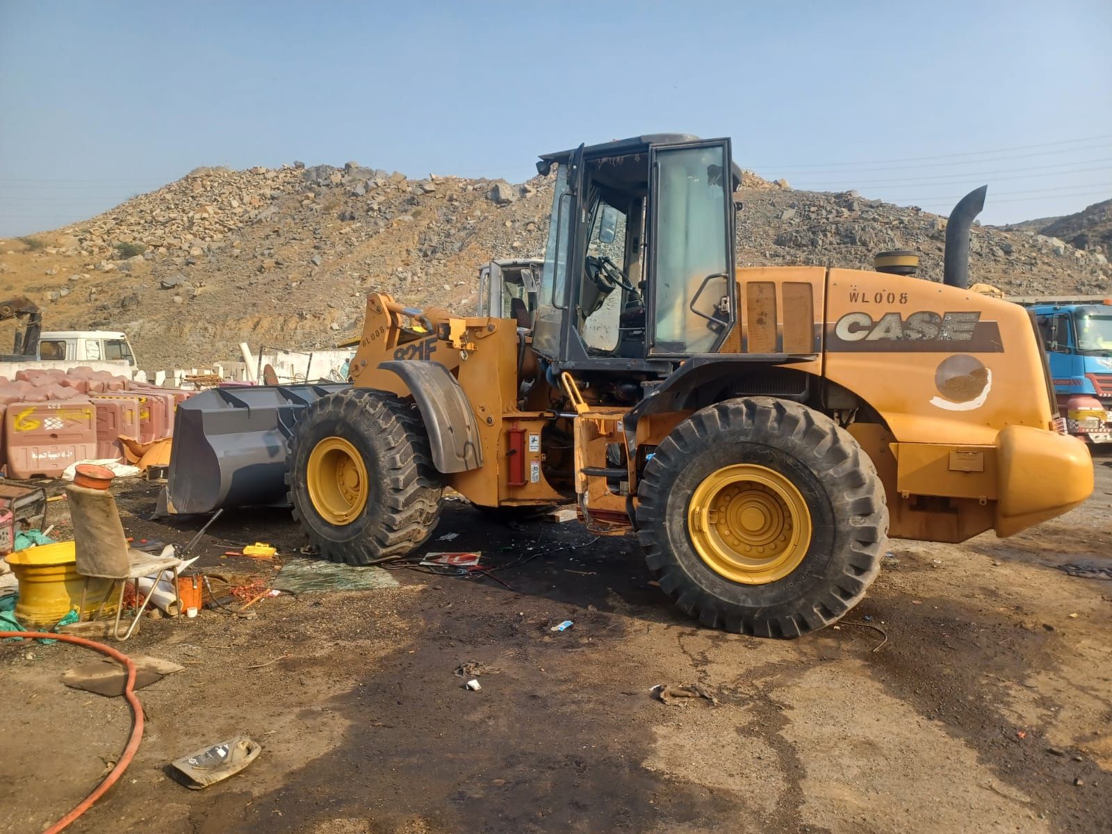 سيزر لفت ومان لفت ورافعات شوكية