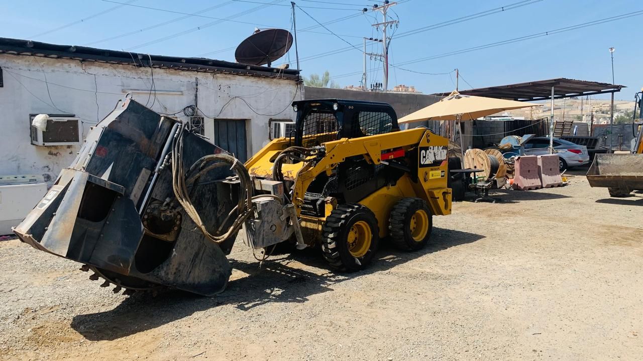 ببكات ترانش للايجار جميع المقاسات 12و 15 و20. بكت