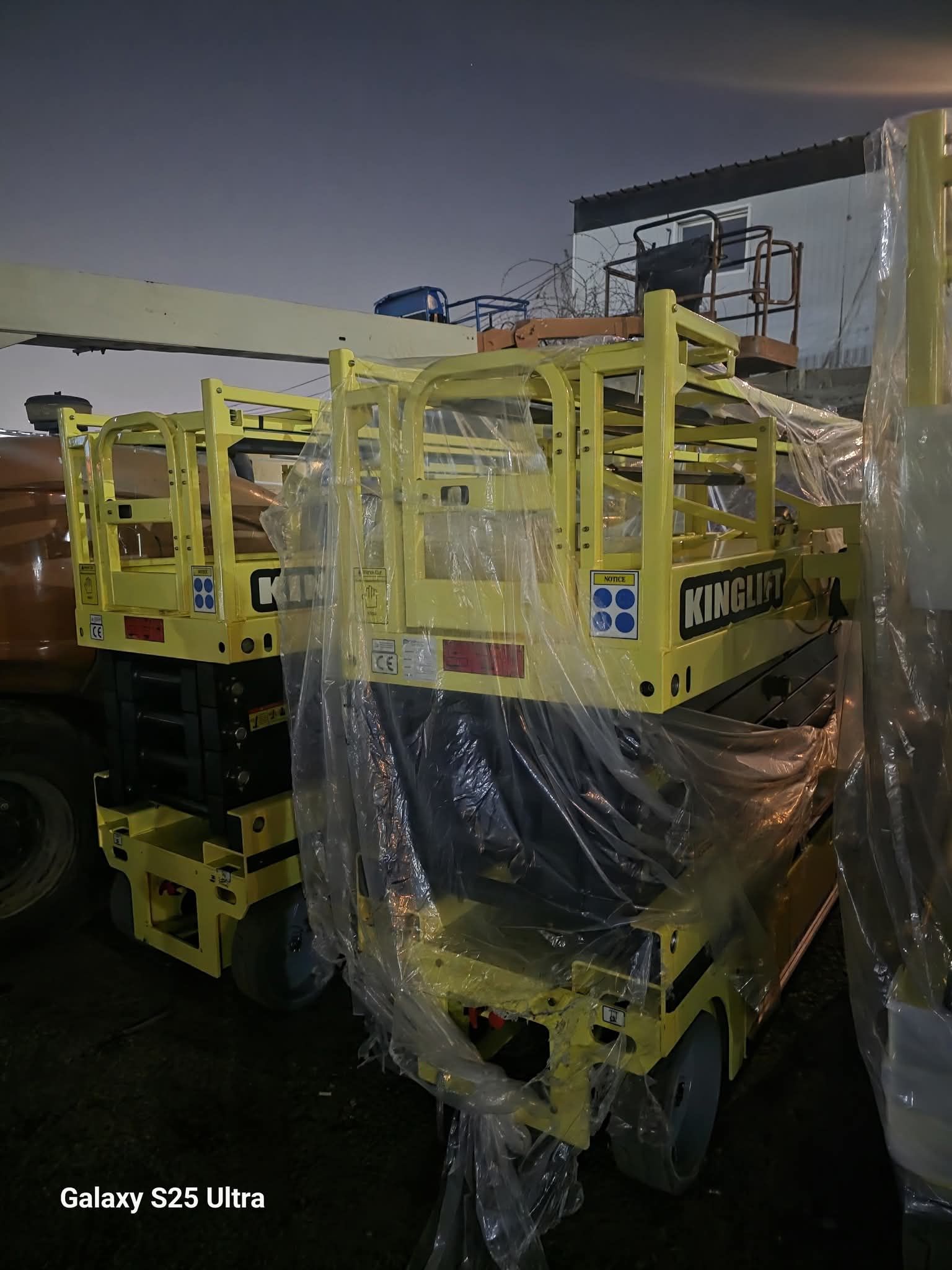 سيزرلفت ومانلفت للايجار شهري سنوي أسبوعي يومي