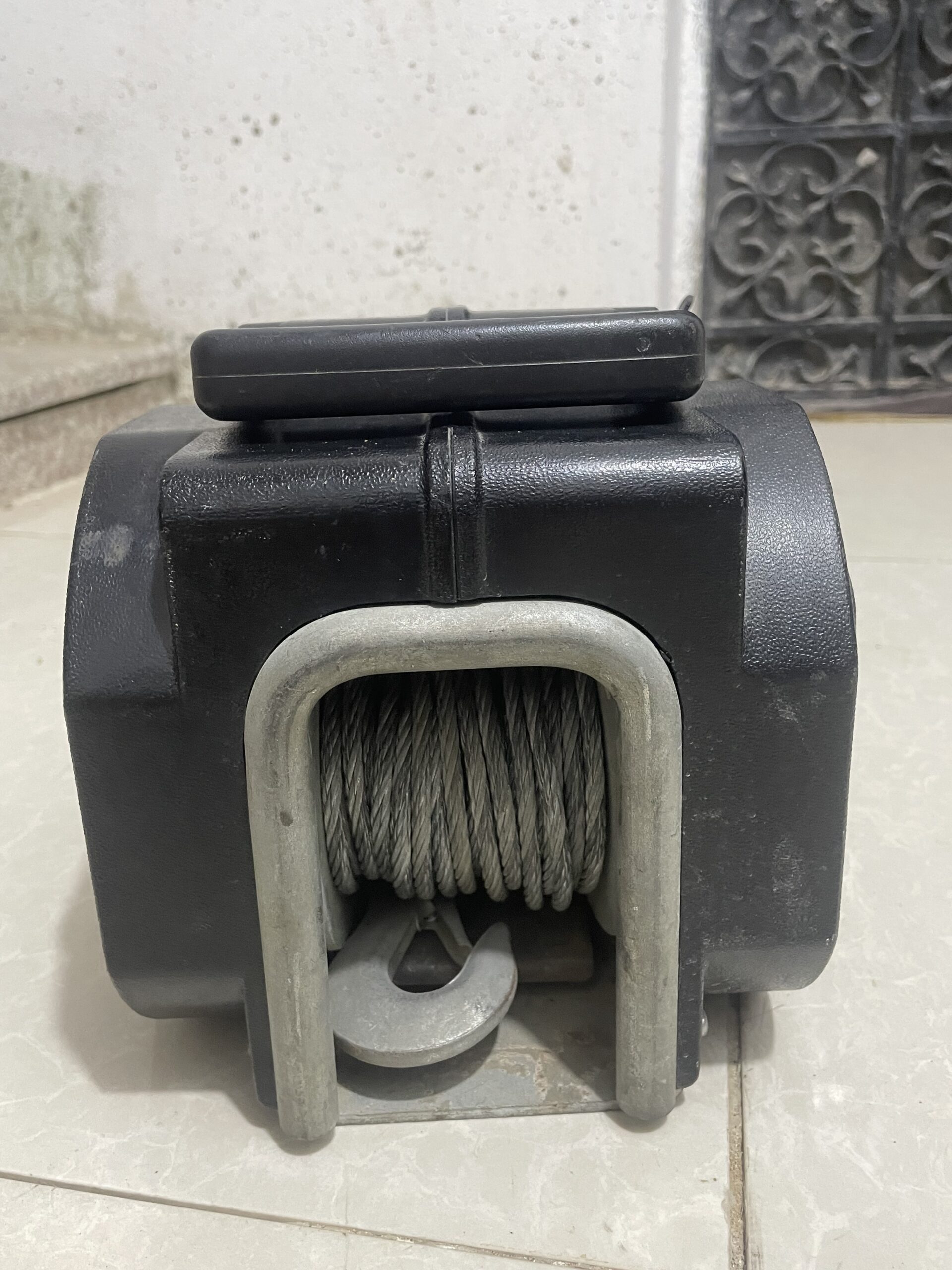 ونش كهربائي للبيع