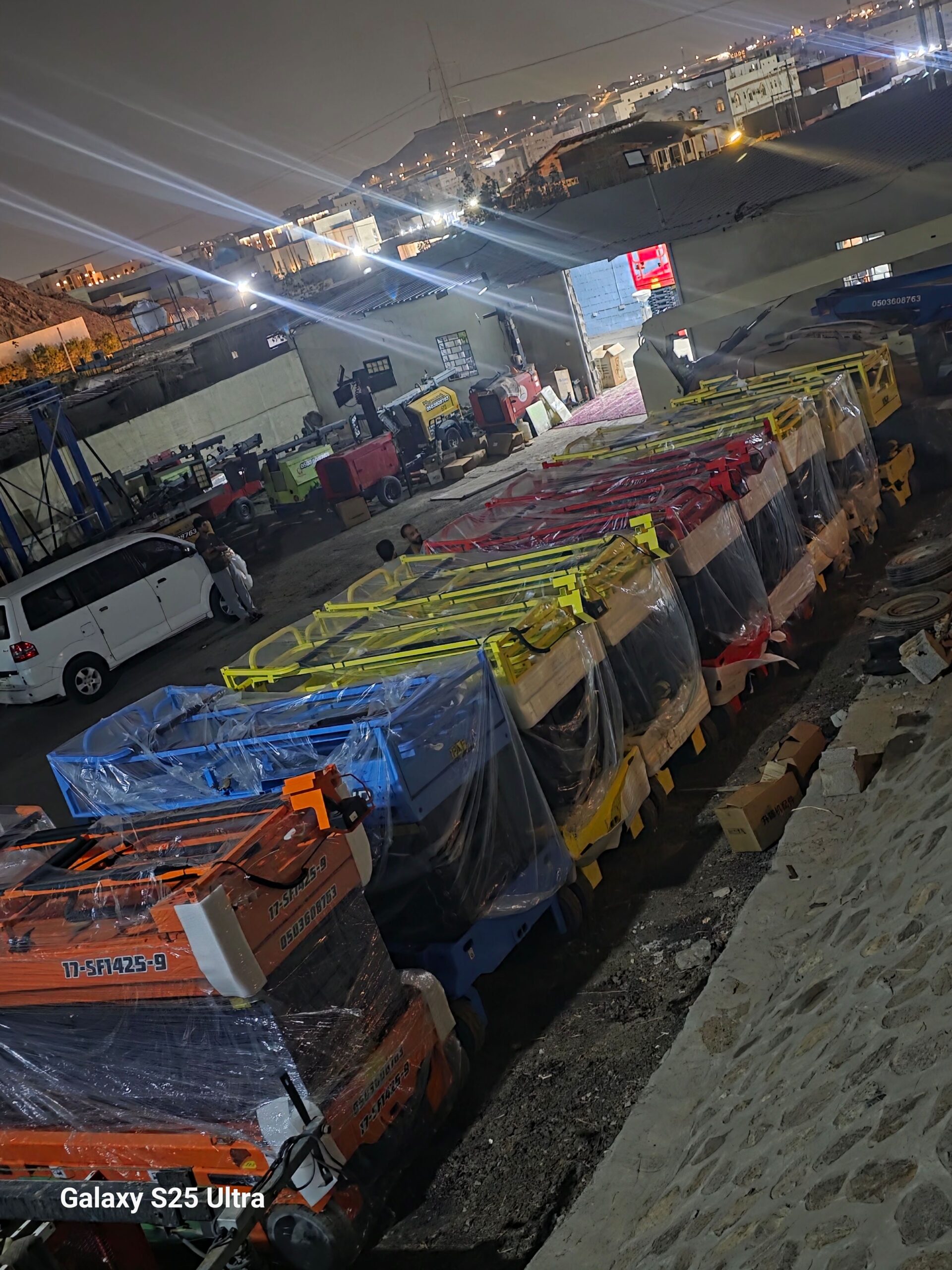 سيزرلفت للايجار موديل 2026 متوفر كل المقاسات والحج