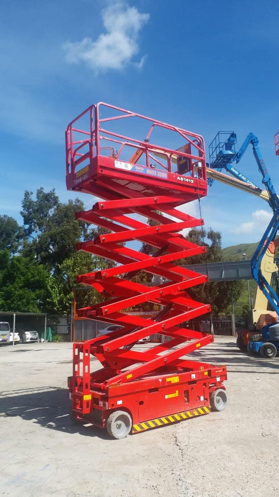 سيزر لفت للايجار مانلفتات للايجار بجميع امتارها وا