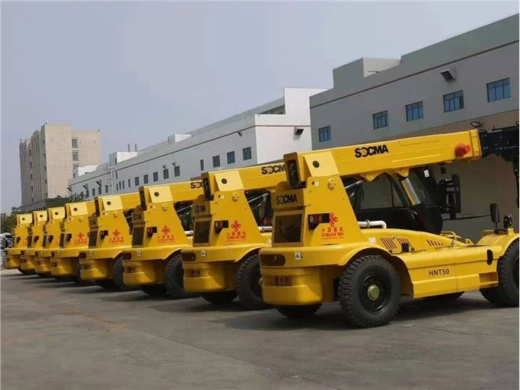 جي سي بي تليهندر مرلوهات رافعات تلسكوبيه للايجار س