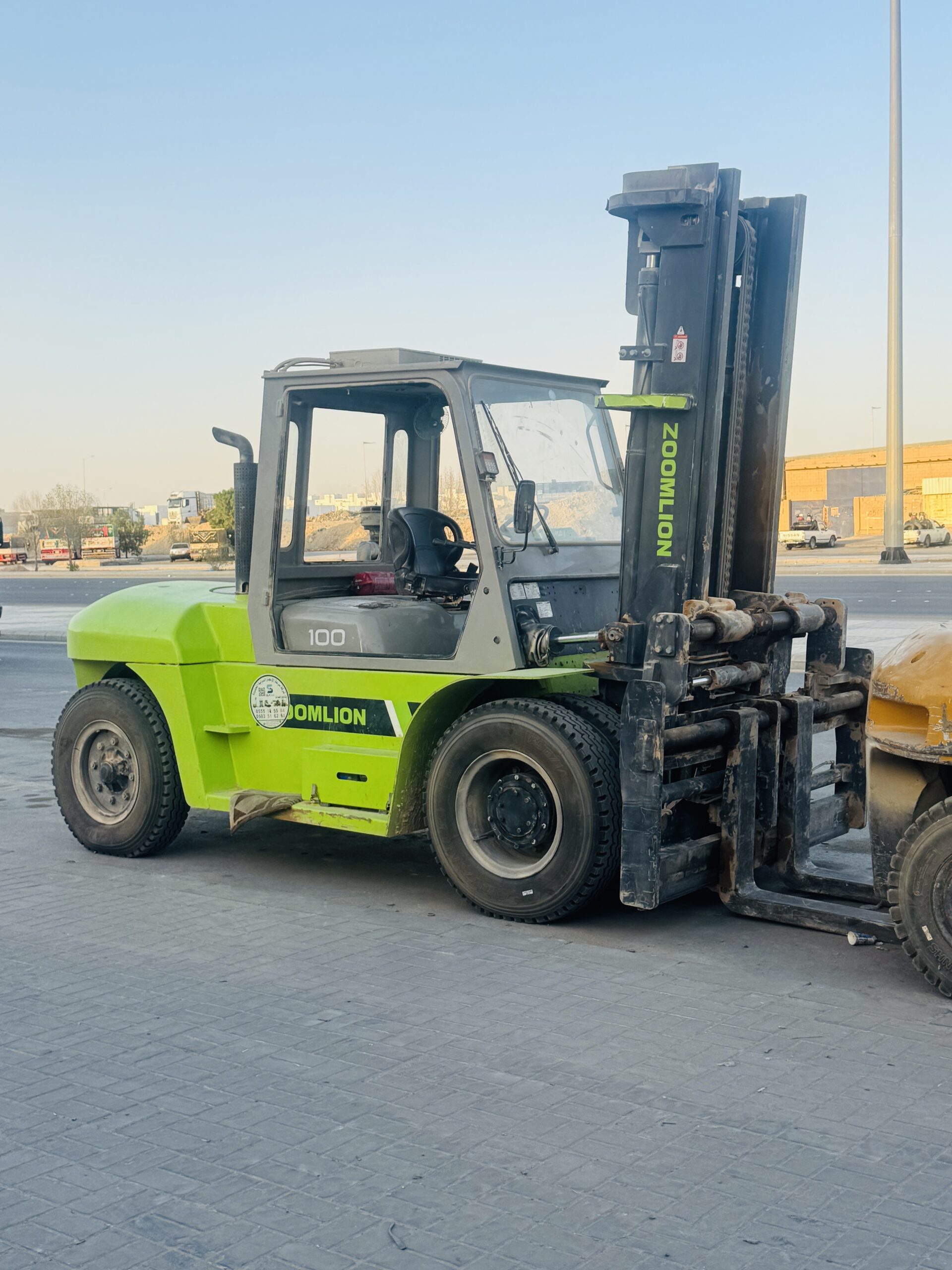 جي سي بي كرينات مان لفت زيزر لفت