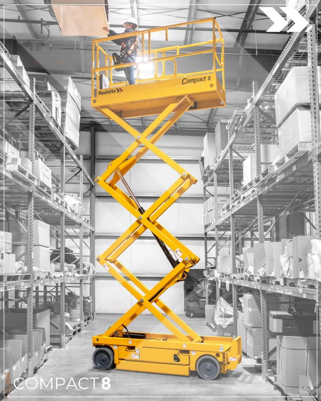 سيزر لفت للايجار من 6متر وحتى 20متر ديزل اوكهرباء