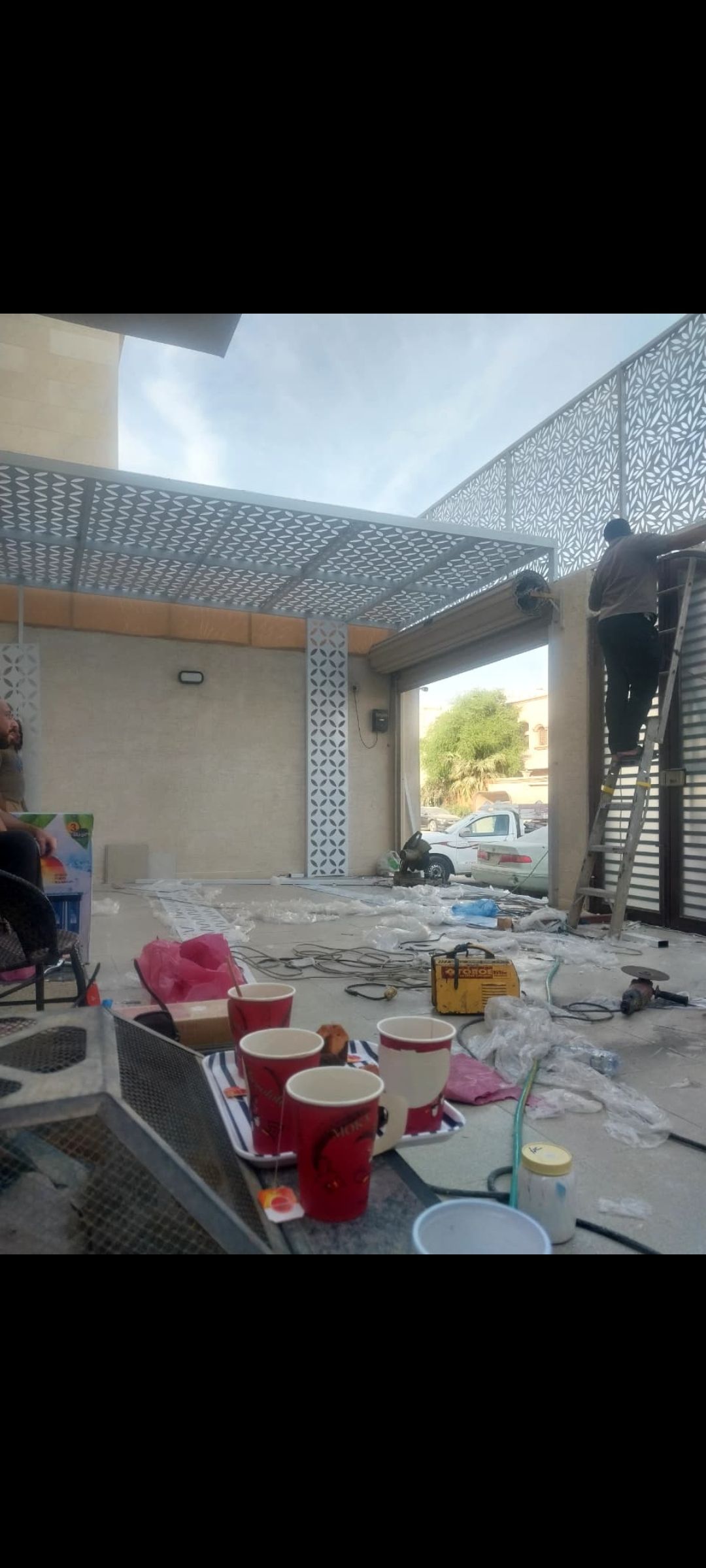 مظلات وجلسات الشرقيه