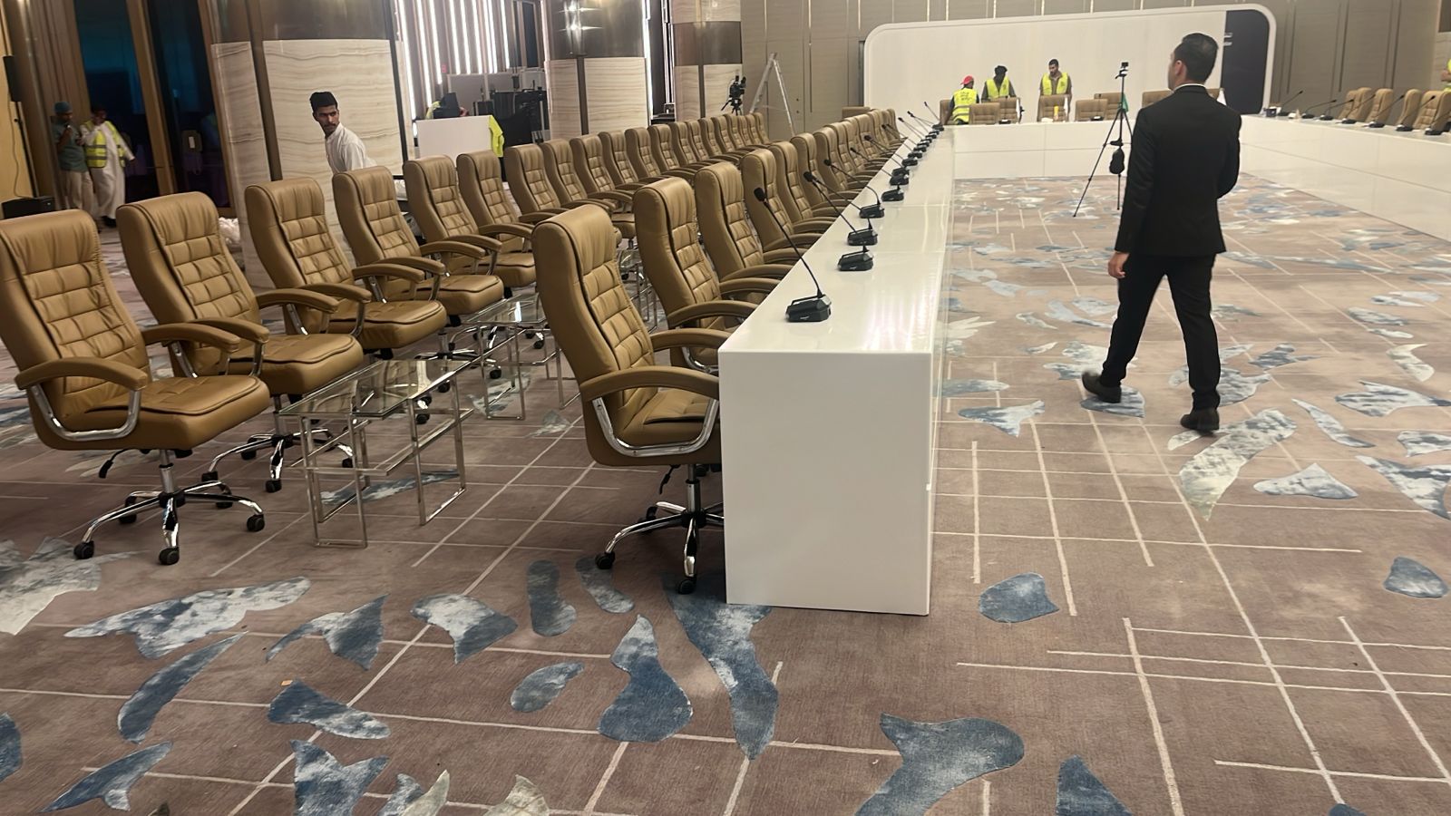 تأجير جلسات مودرن في الرياض ، جلسات شعبية