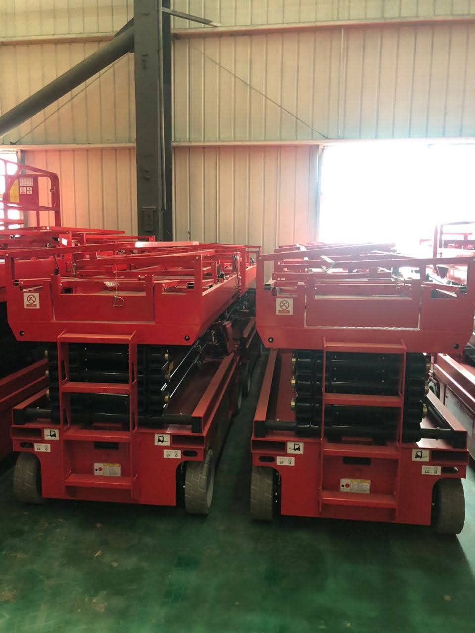 سيزرلفت للايجار مانلفت للايجار رافعة عمال للايجار