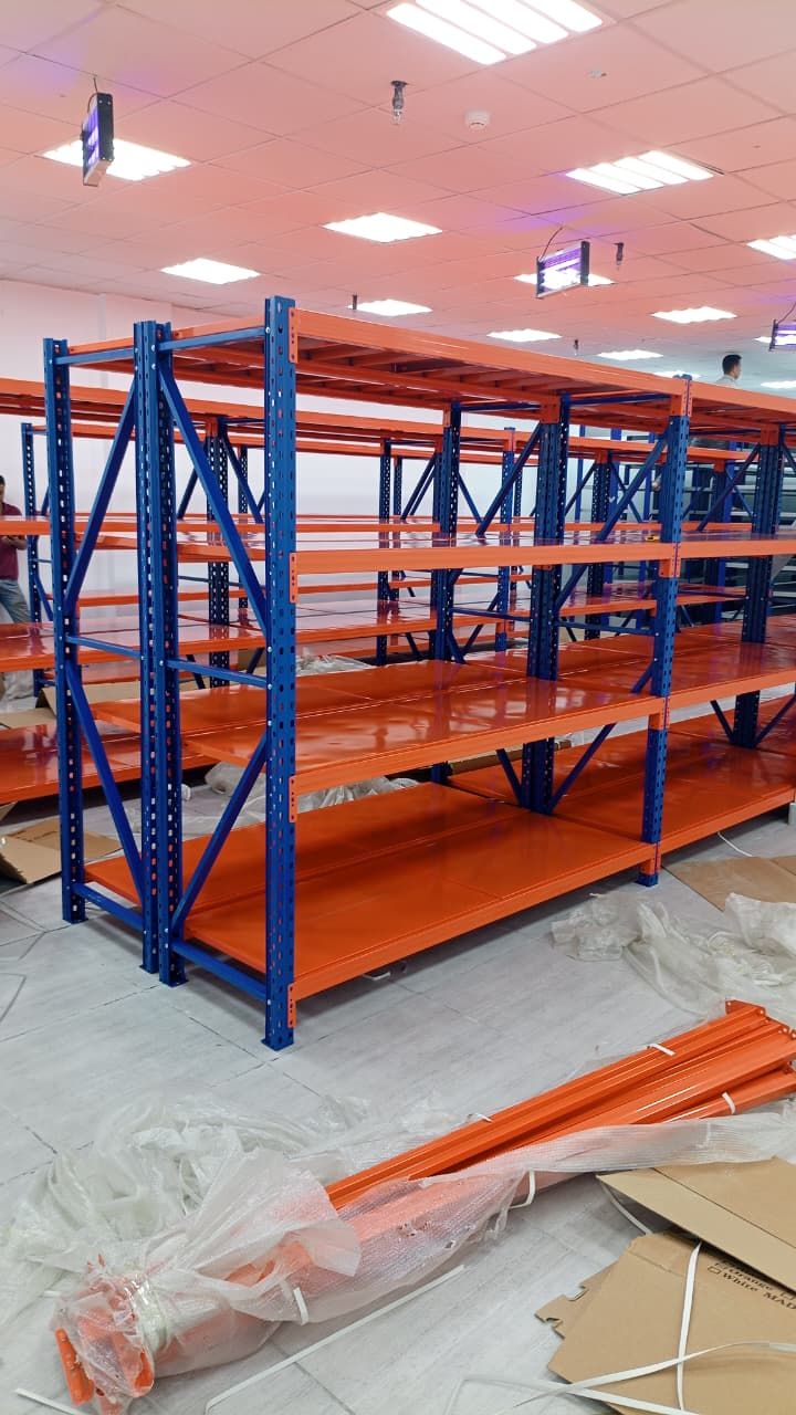 رفوف مستودعات رفوف بقاله