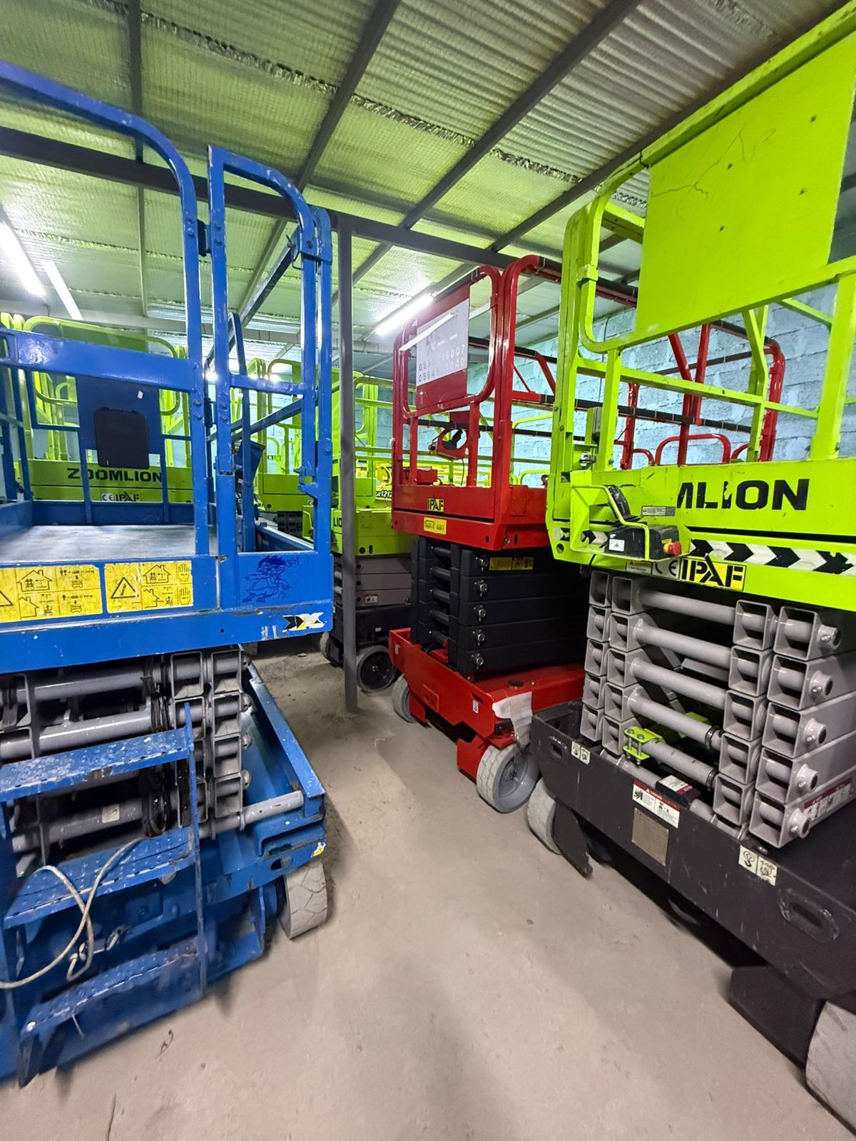 رافعه مقصيه 10متر12متر14متر جده