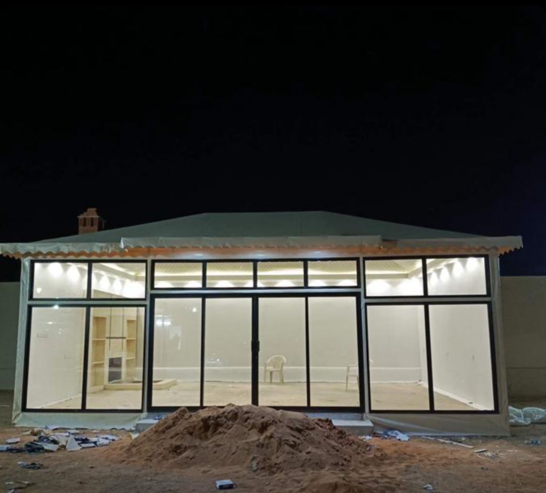 تفاصيل الخيام مظلات