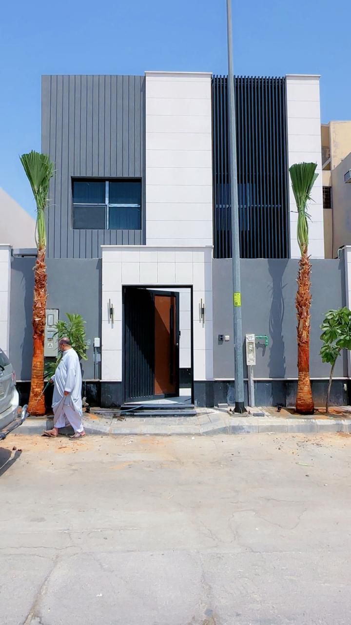 نخل وشنطونيا لزينت القصور والفلل والاستراحات والبي