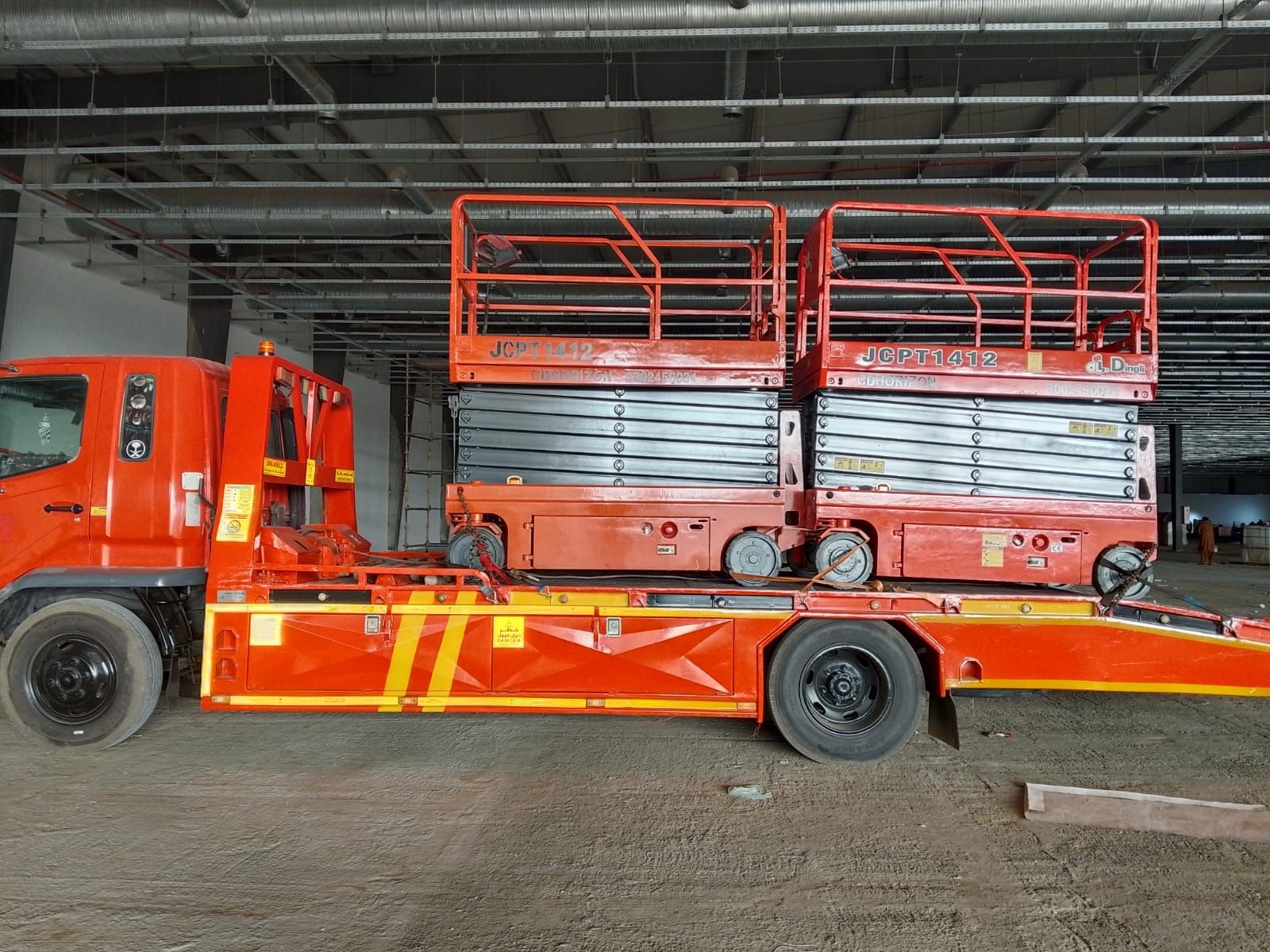 سيزر لفت ومان لفت ورافعات شوكيه وكرينات بجميع انوا