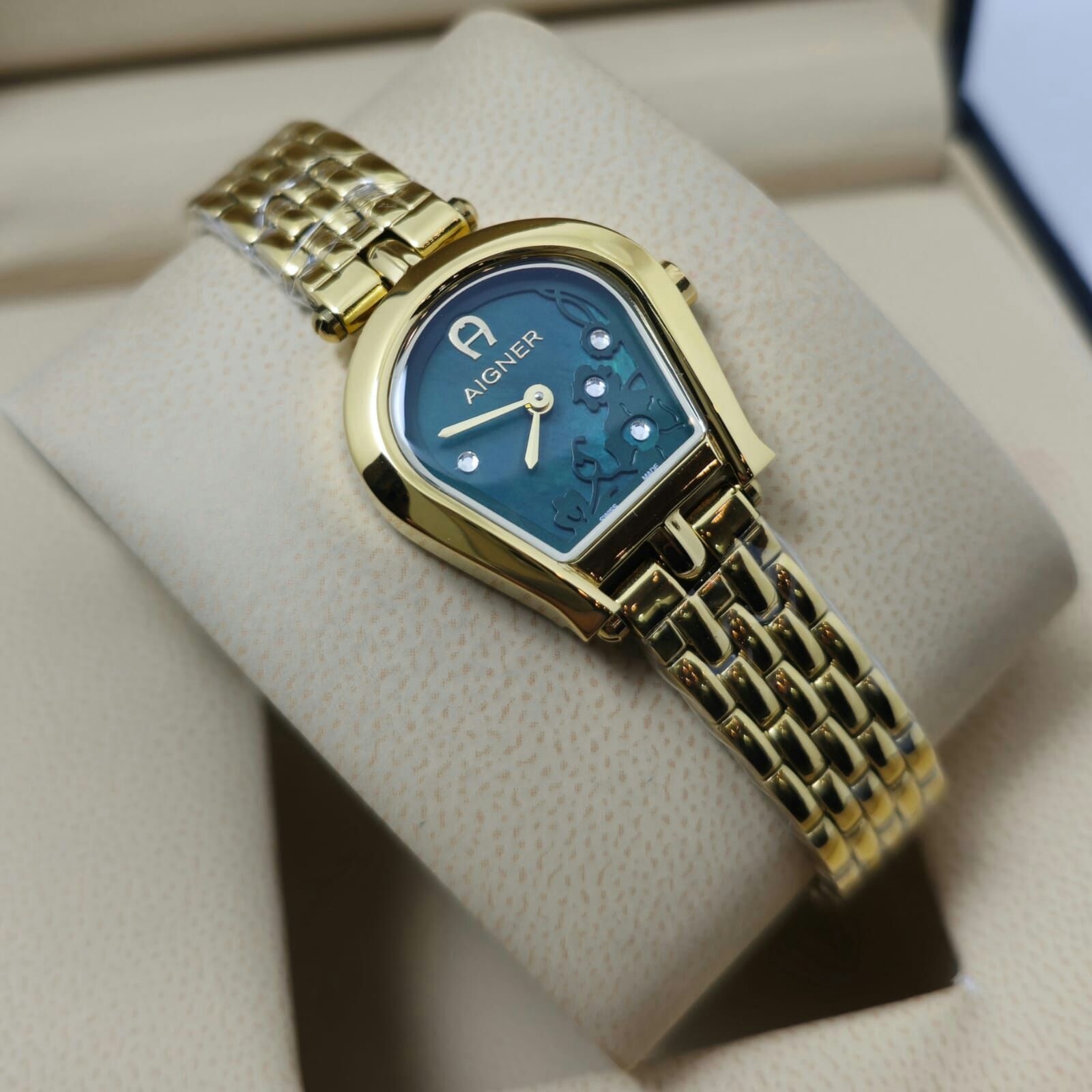 ساعة اقنر نسائيه كوبي ماستر كوالتي وتس0558054211