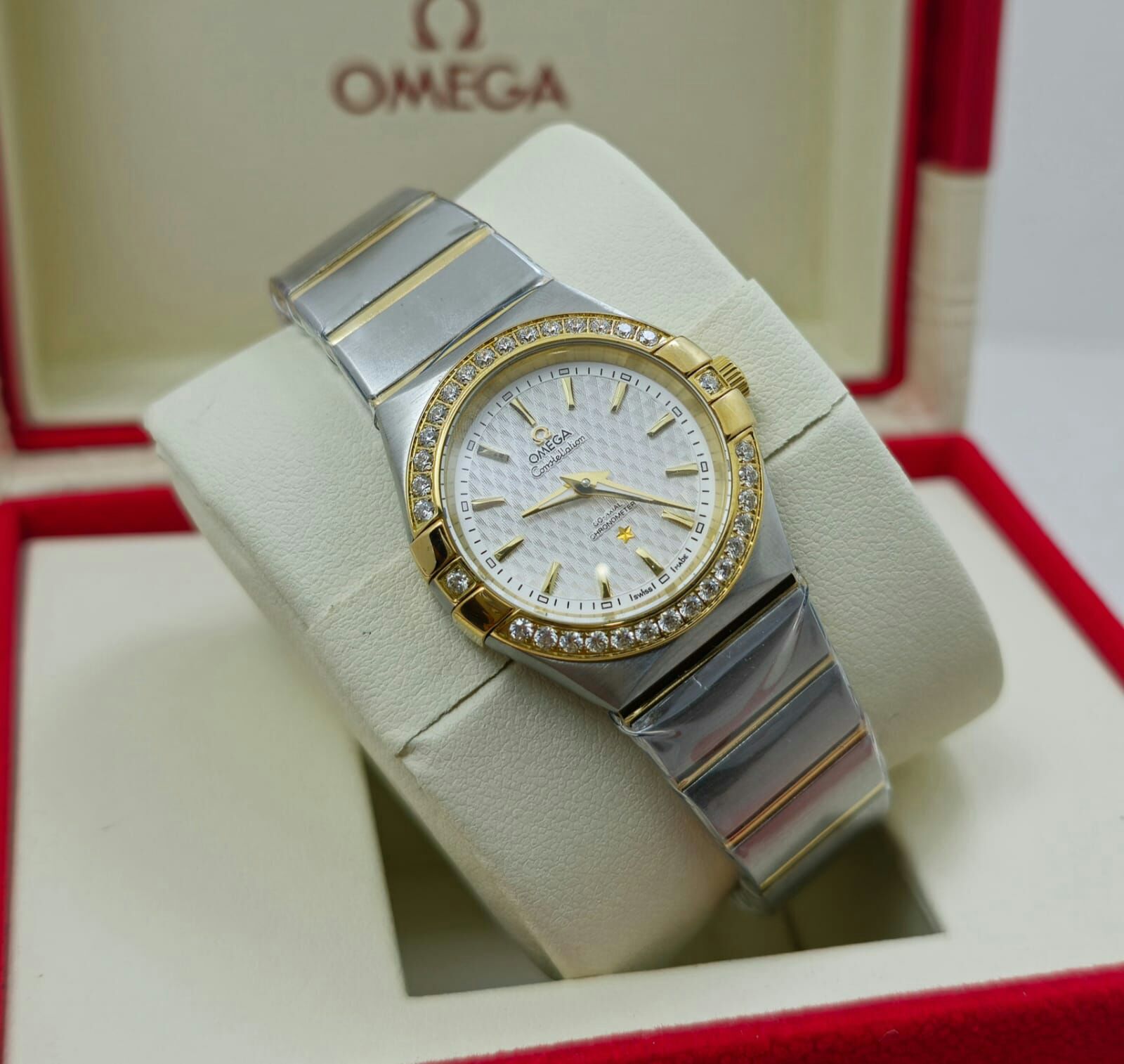 ساعة اوميجا النسائي كوبي ماستر كوالتي وتس055805421