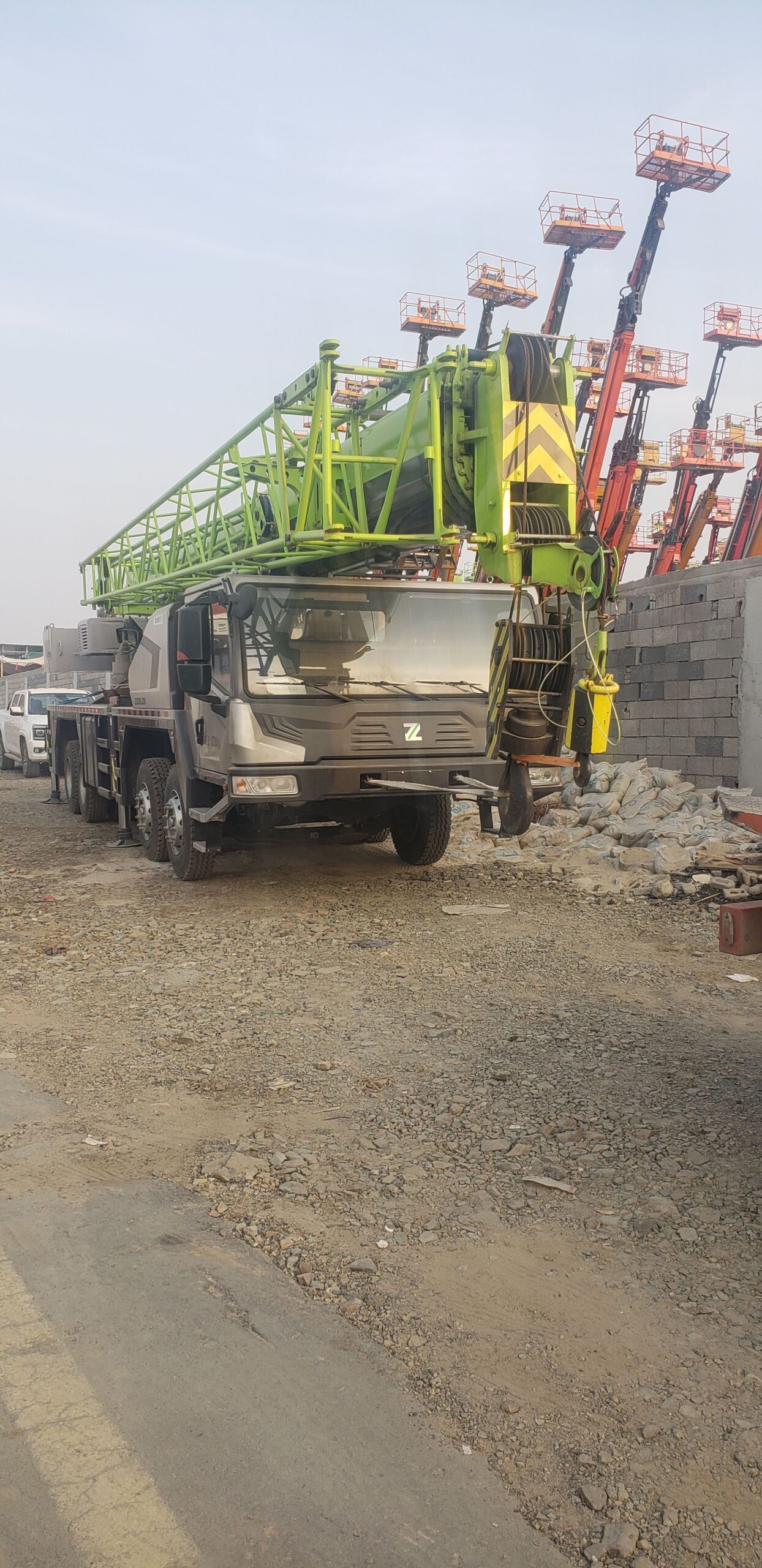 سيزرلفت ومان لفتات وتاورلايت ورافعه شوكية فوركليت