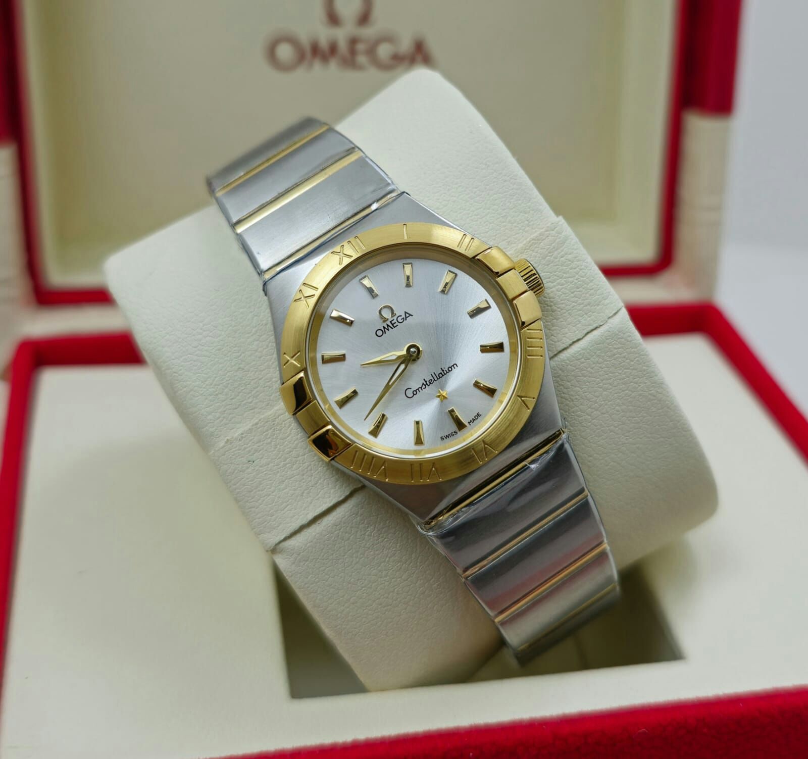 ساعة اوميقا نسائيه هدايا نسائيه وتس0558054211