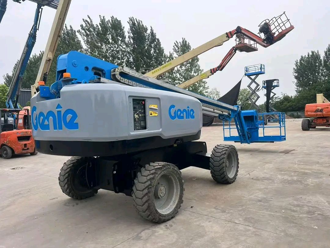 مانلفت وسيزرلفت متوفرة للايجار