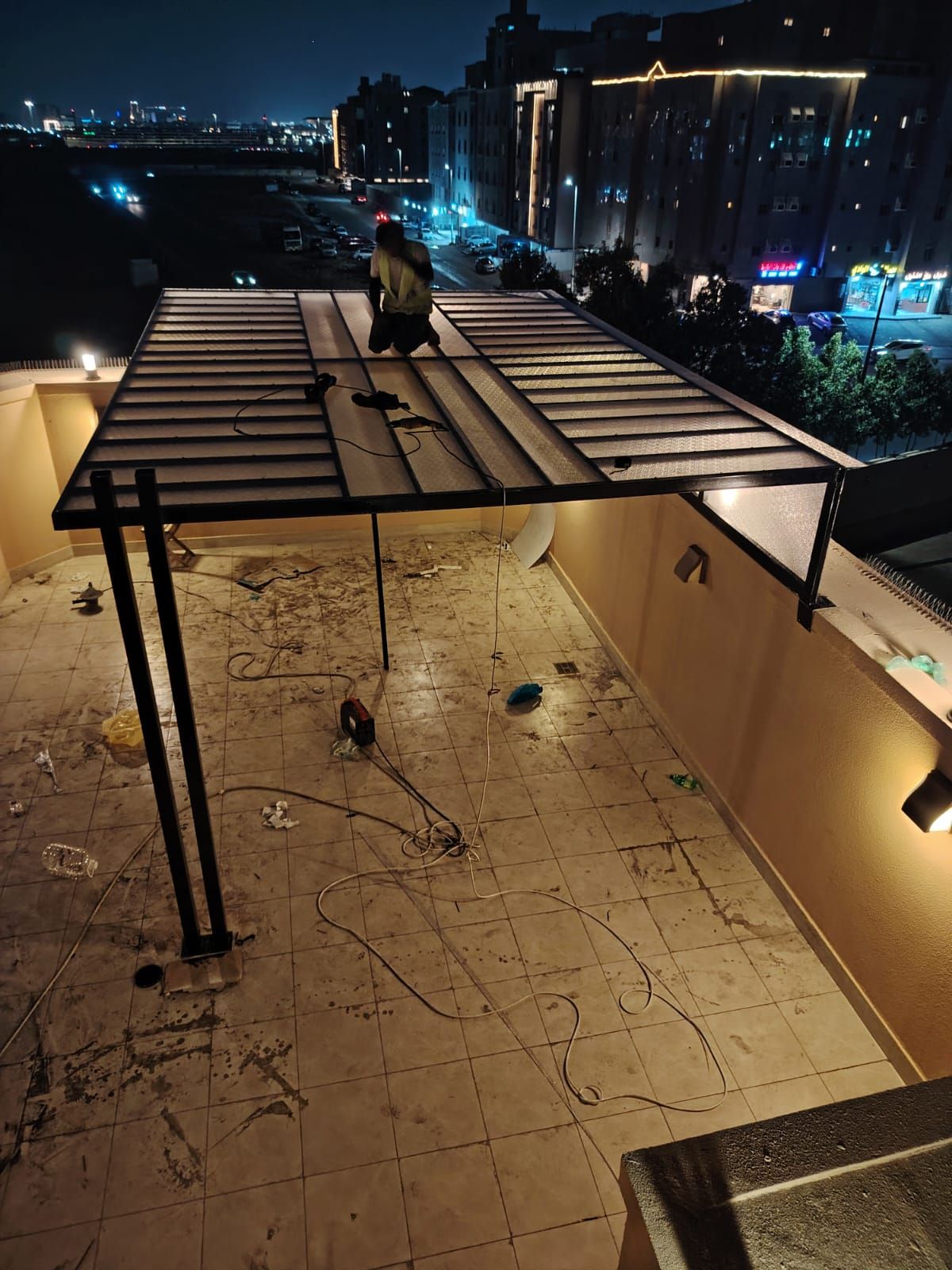 تركيب ساندوتش بنل بأفضل الاسعار اقوم بتركيب أفضل أ