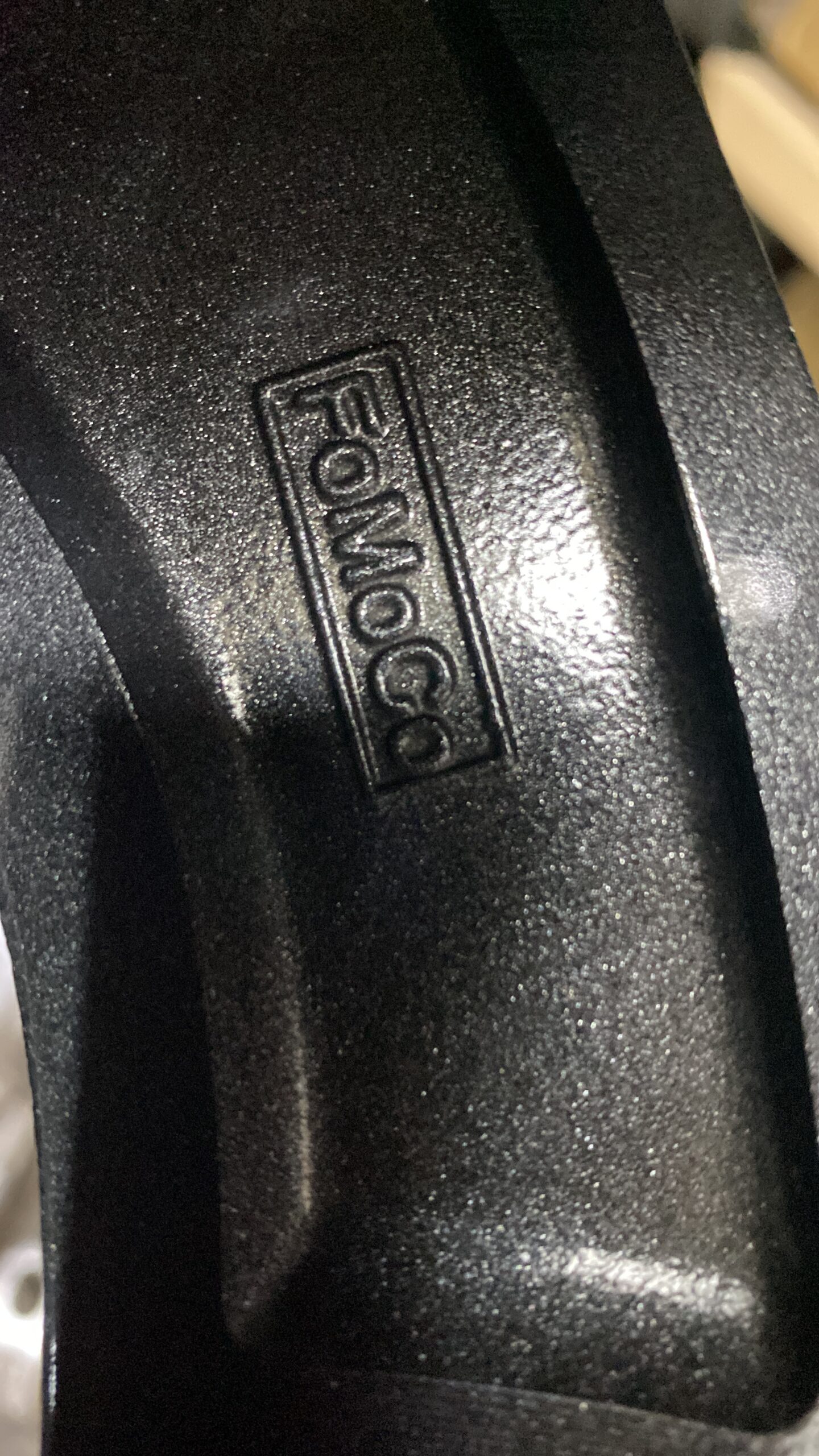 جنوط تورس موديل ٢٠٢٤ مقاس ١٩ فل كامل اصلي وماه ل