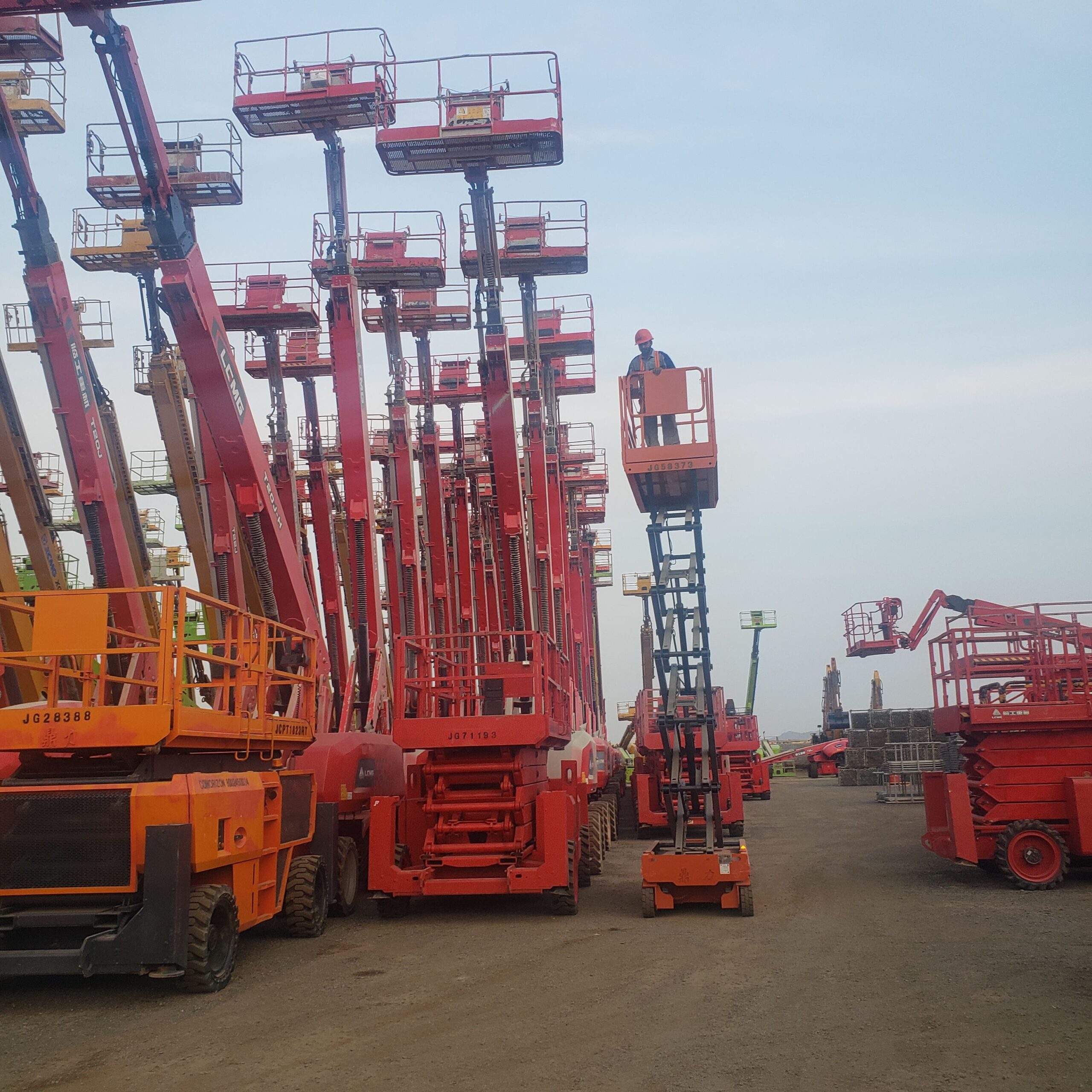 سيزر لفت ومان لفت وتاور لايت ورافعه شوكية يومي اسب