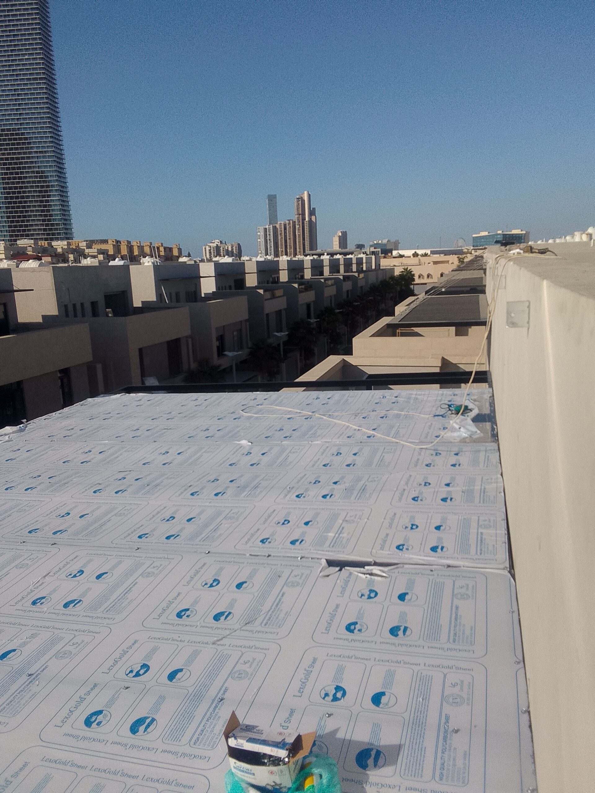 تركيب ساندوتش بنل بأفضل الاسعار بنا ملاحق ترميم مب