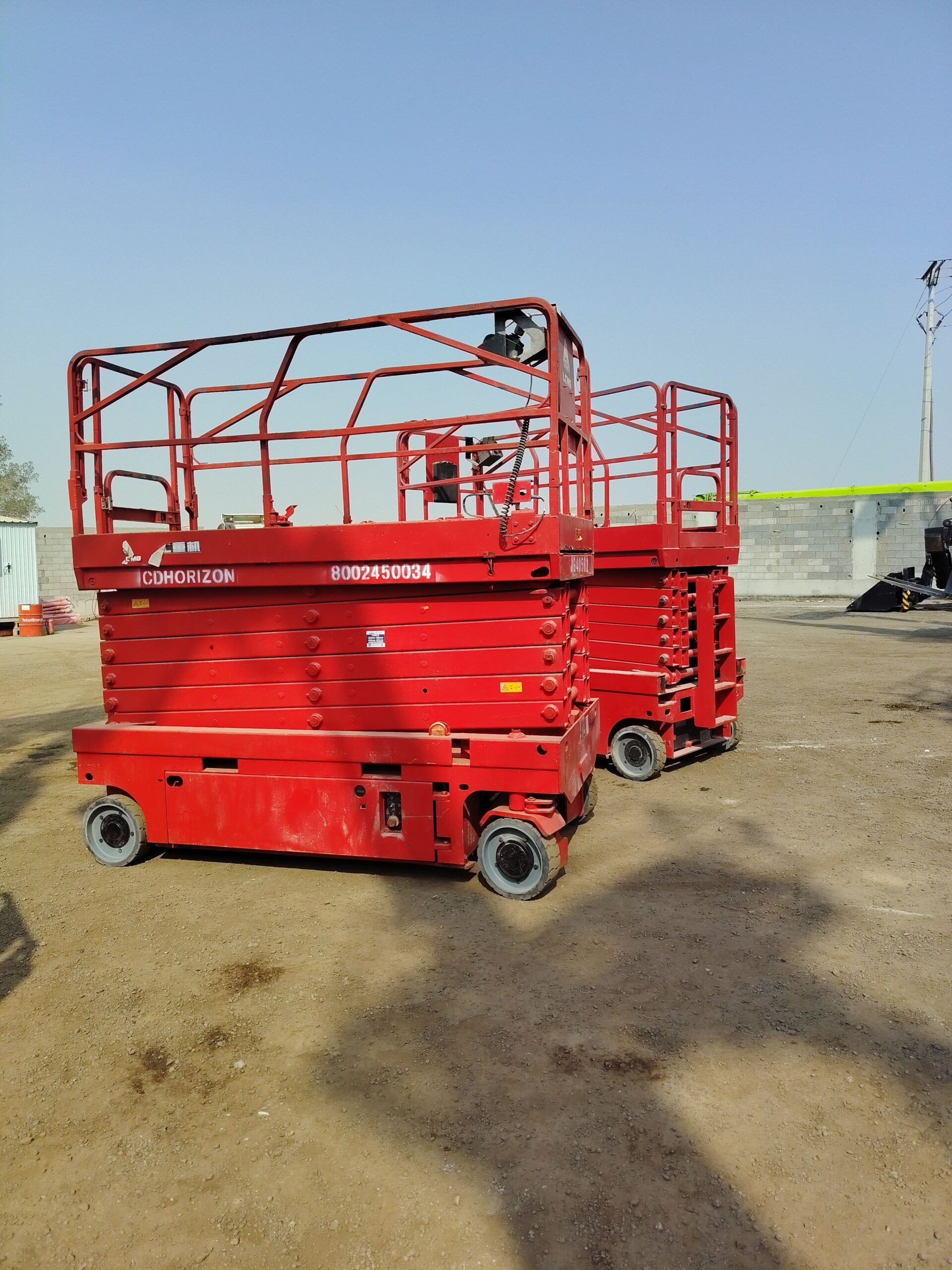 scissor lift سيزر لفت 12متر 14متر16متر رافعه مقصيه