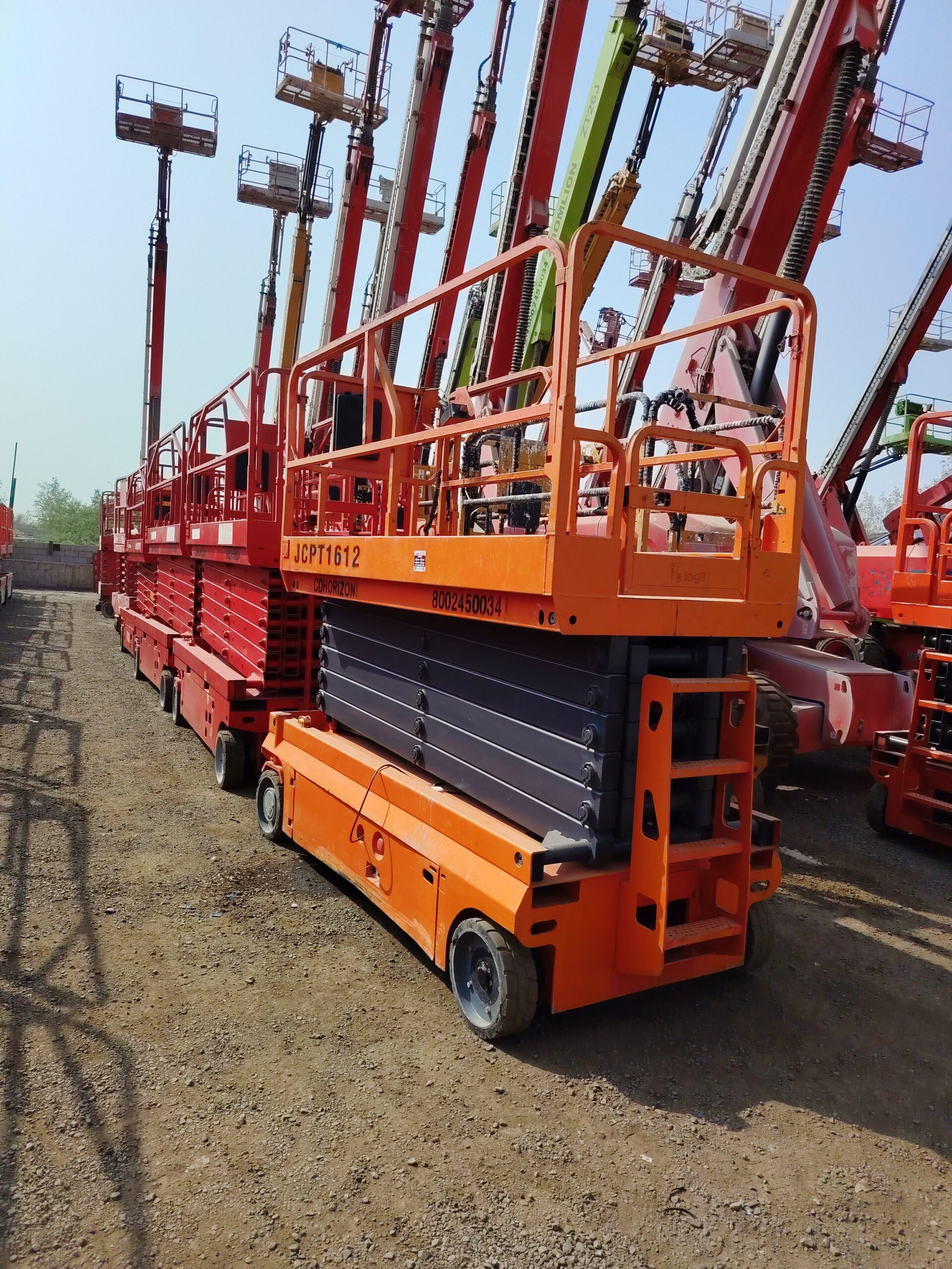 scissor lift سيزر لفت 12متر 14متر16متر رافعه مقصيه