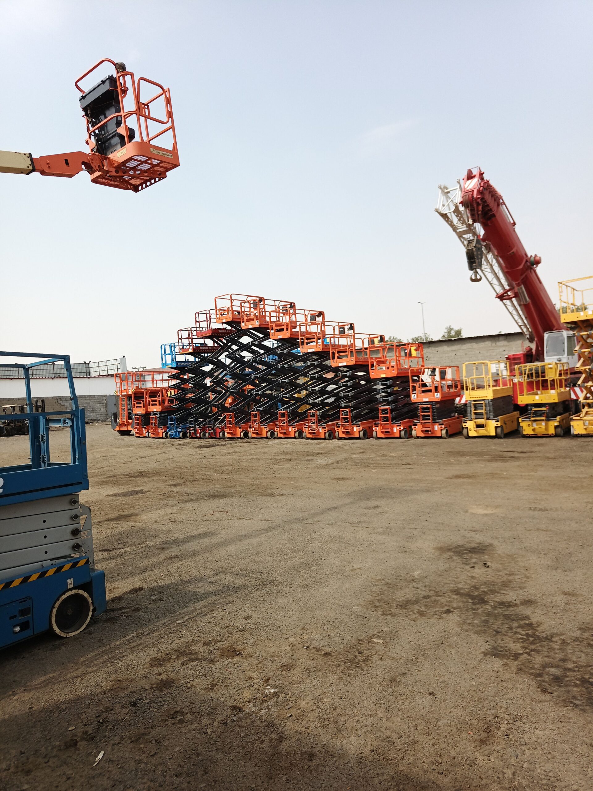 سيزر لفت ومان لفت ورافعات شوكيّة