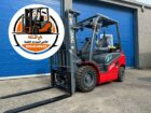 Forklift for rent in Dammam and Riyadh رافعات شوكي
