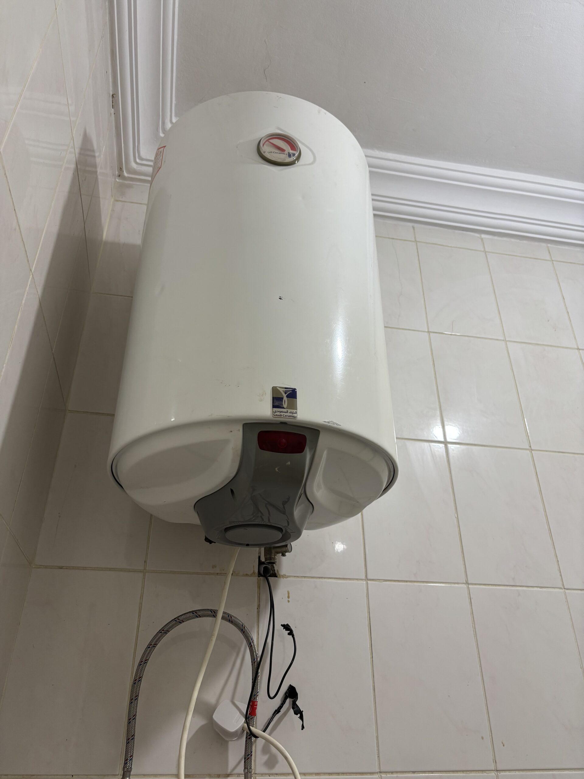 سخان الخزف السعودى شبه حديد