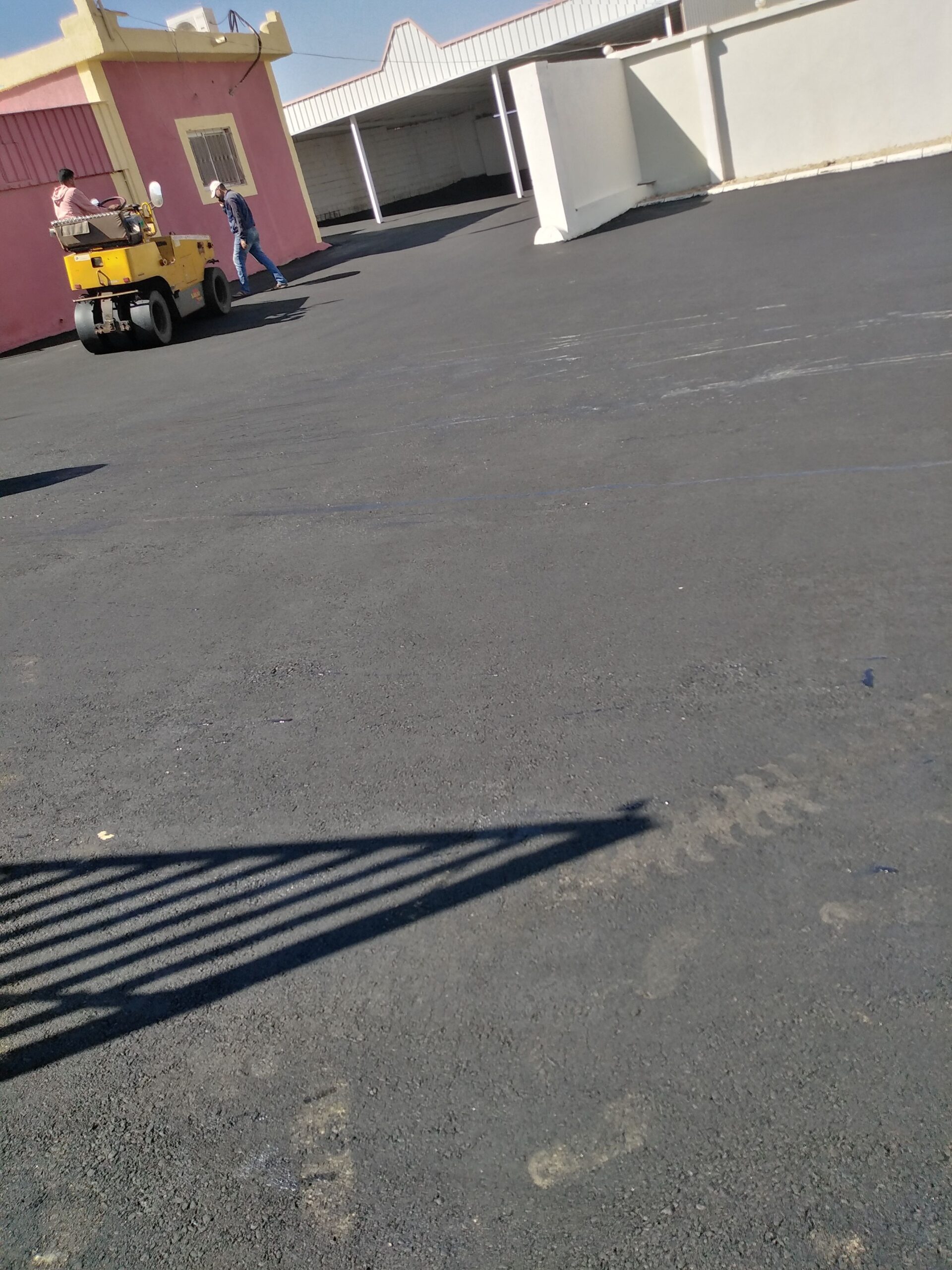 مقاول أسفلت