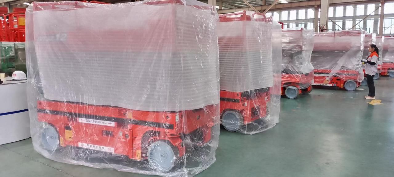 سيزر لفت للإيجار في الدمام | تأجير رافعات مقصية كه