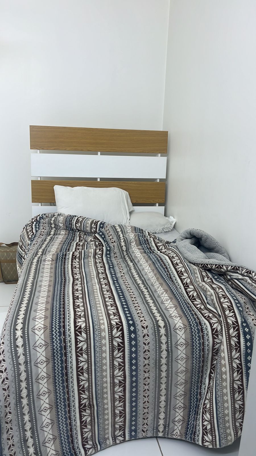 دينا نقل الاثاث لي الجمعية الخيرية بأ الرياض 05834