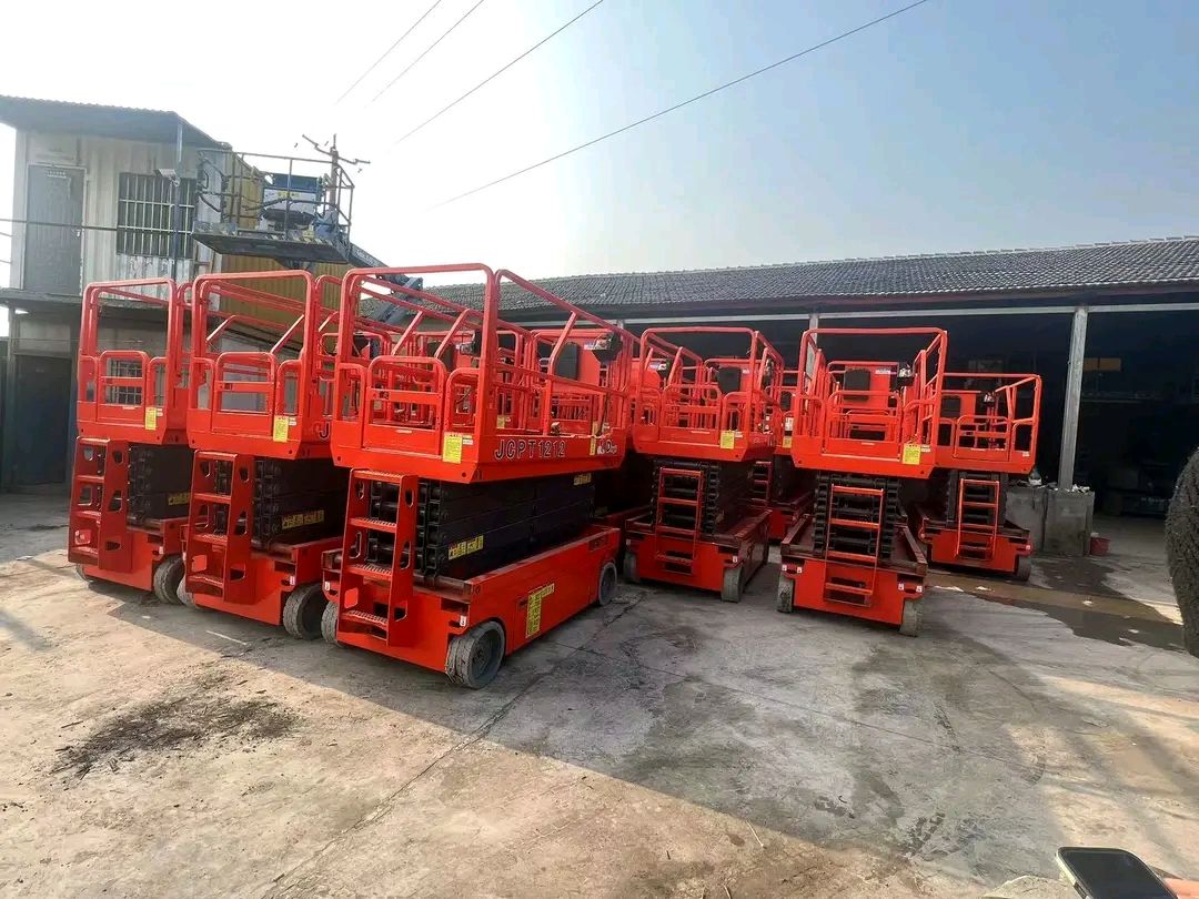 مانلفت وسيزرلفت متوفرة للايجار