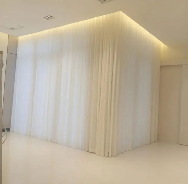 ستاير حديثه