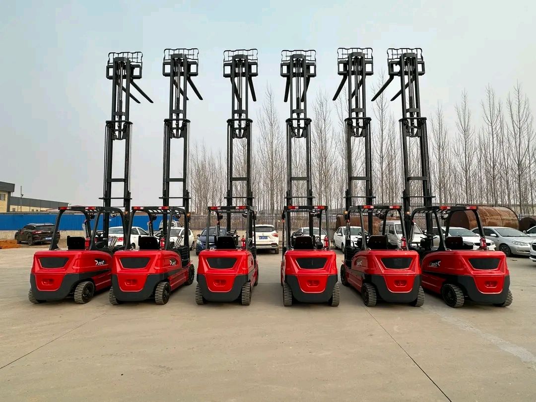 سيزرات ليفت وتاور لايت وتيلهندلر ومان لفت متوفرة ل