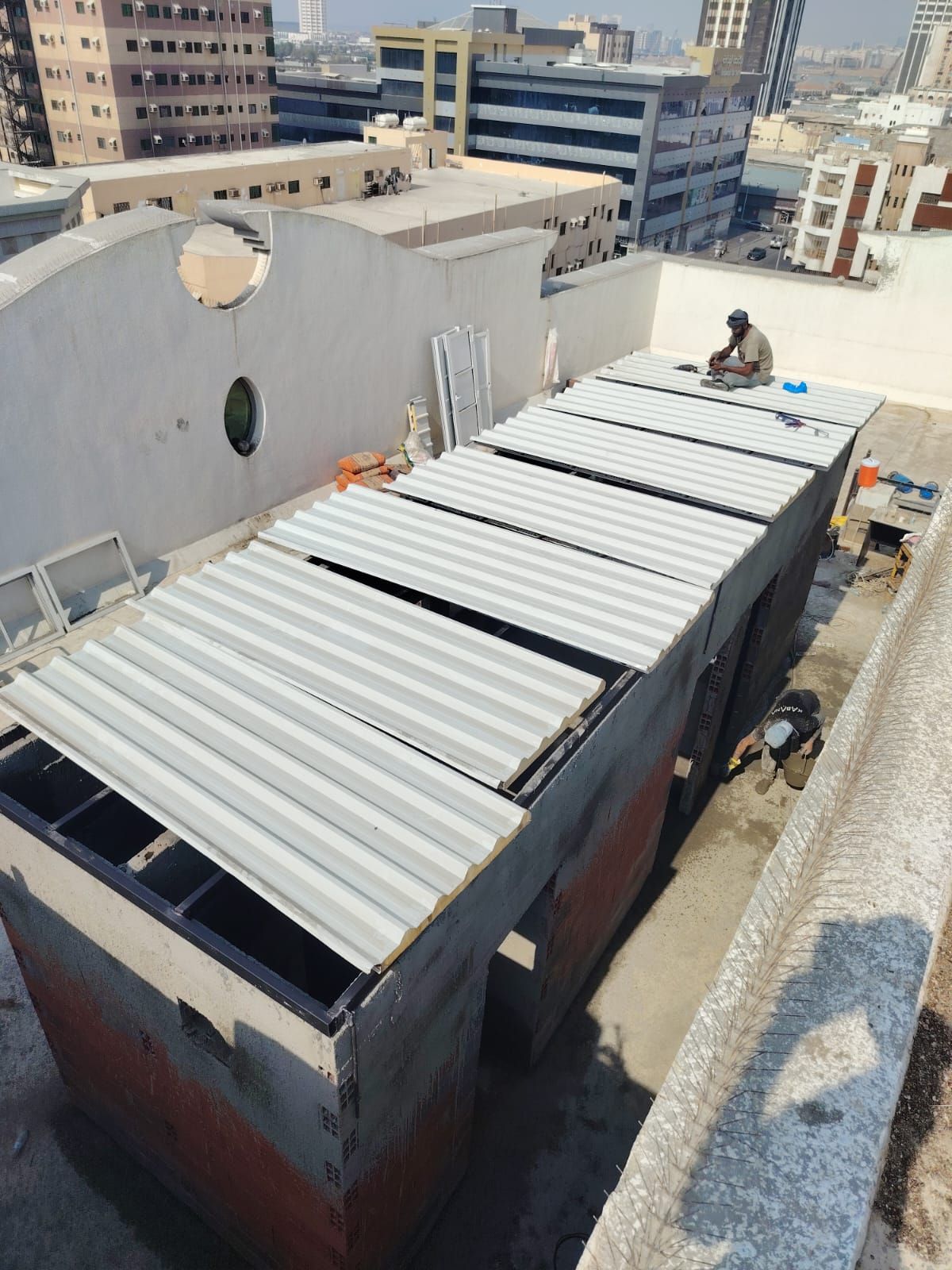 تركيب ساندوتش بنل بأفضل الاسعار اقوم بتركيب أفضل أ