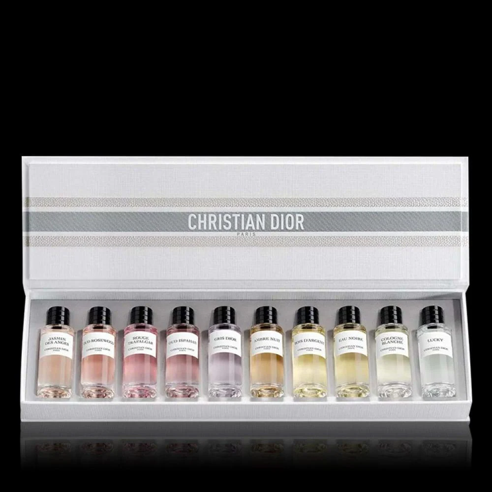 A9D766EE-00C5-4DE9-92EF-5A03798DF44F