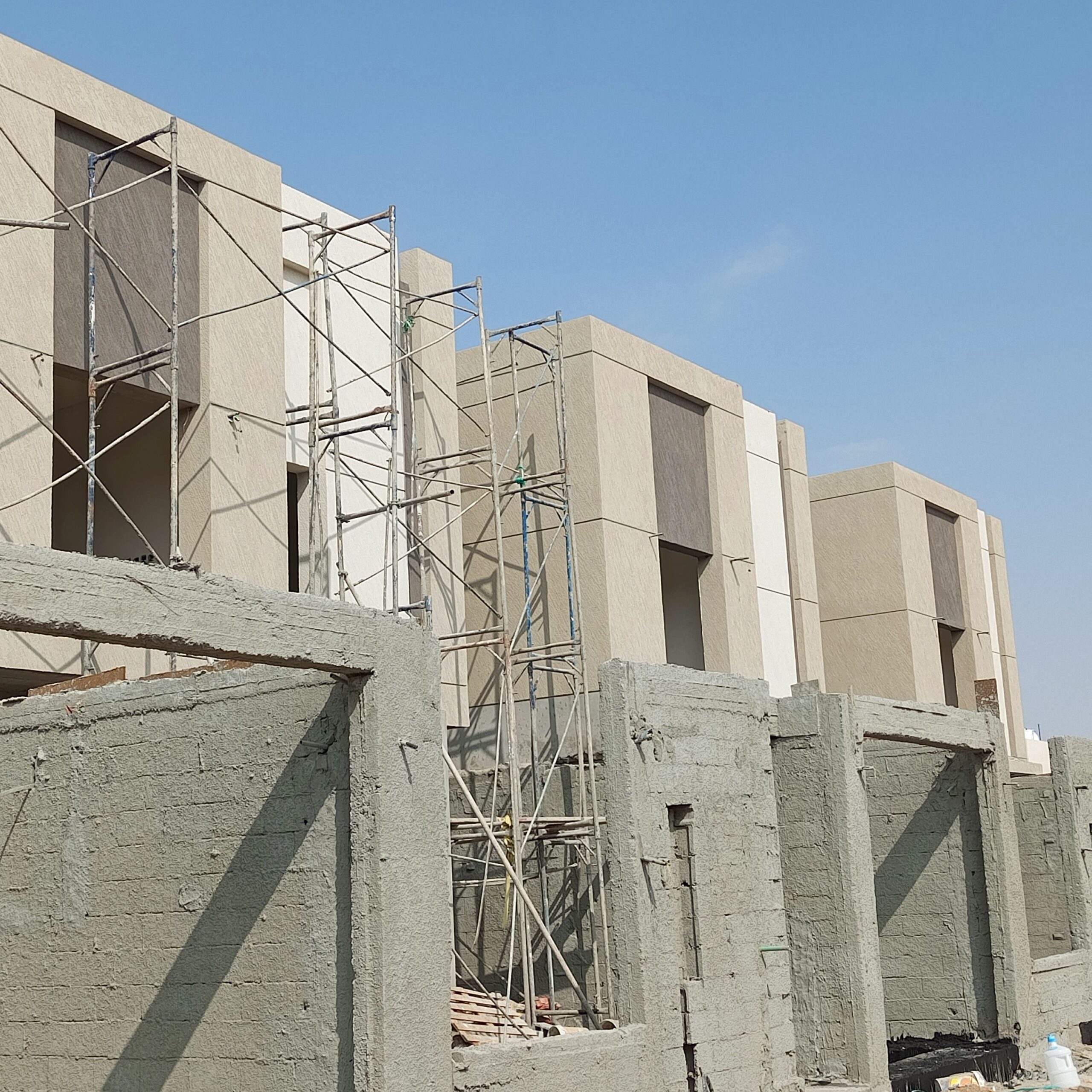 جرافيت بروفايل دهانات خارجية بجميع انواعها واشكاله