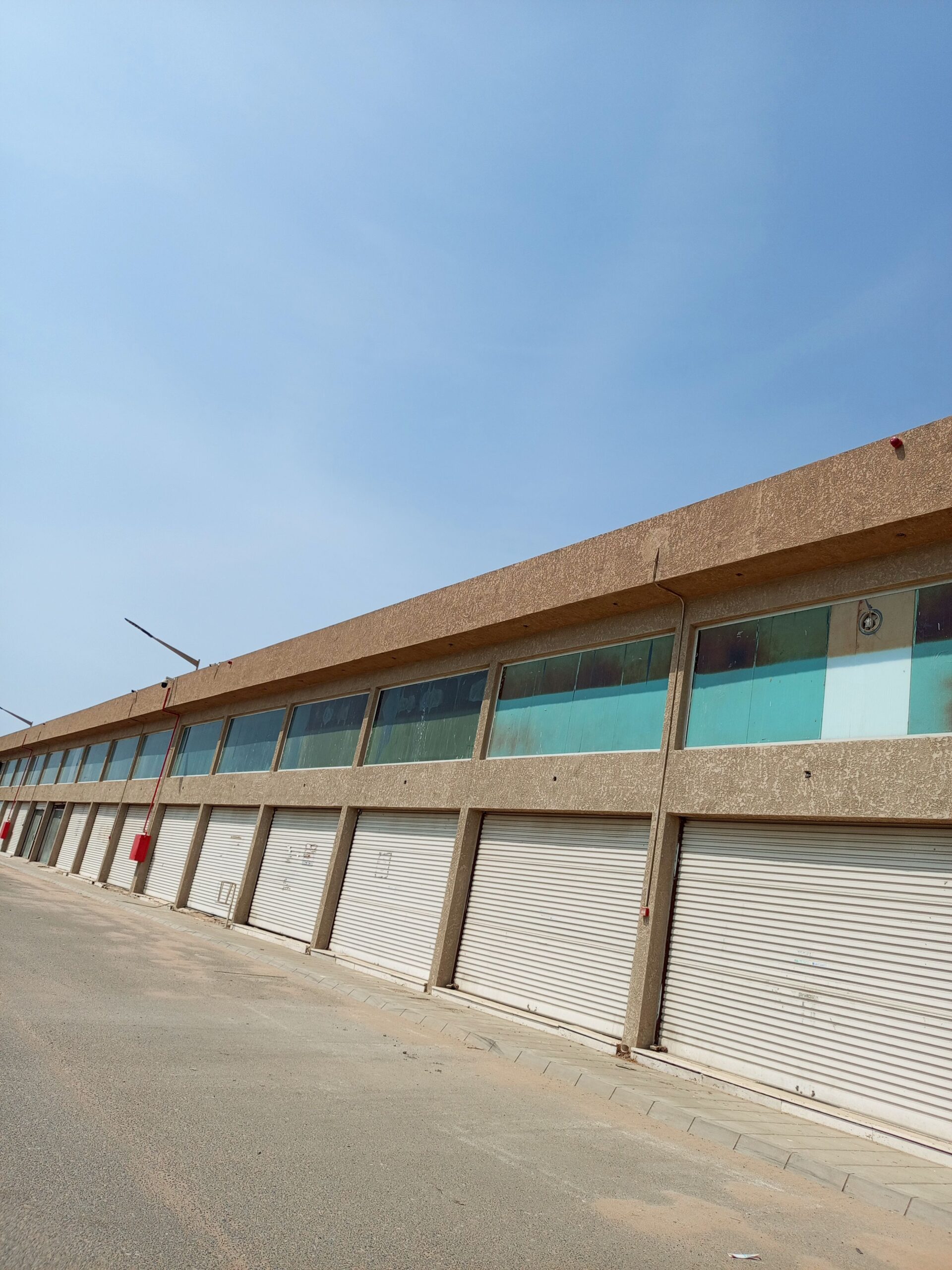 جرافيت بروفايل دهانات خارجية بجميع انواعها واشكاله